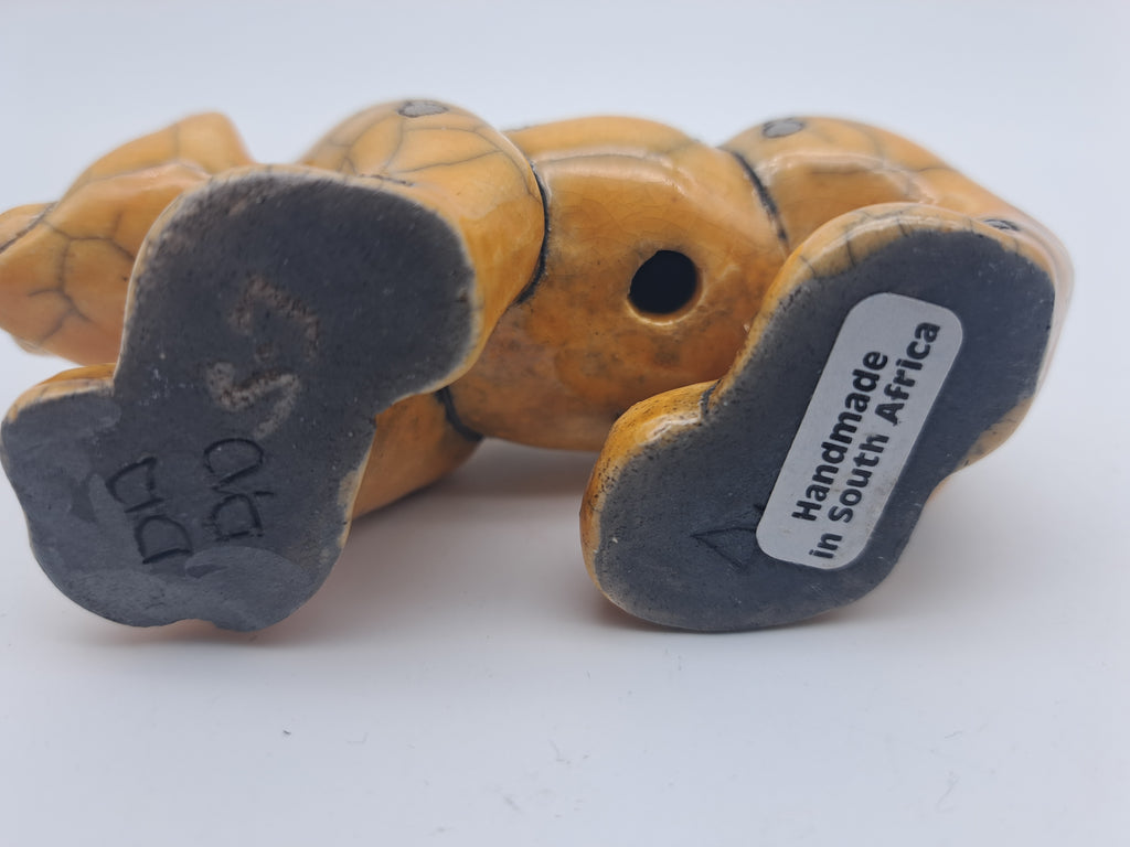 Vintage Fenix Raku Ceramic Cheetah Figurine – Signed South African Studio Pottery Leopard Cub