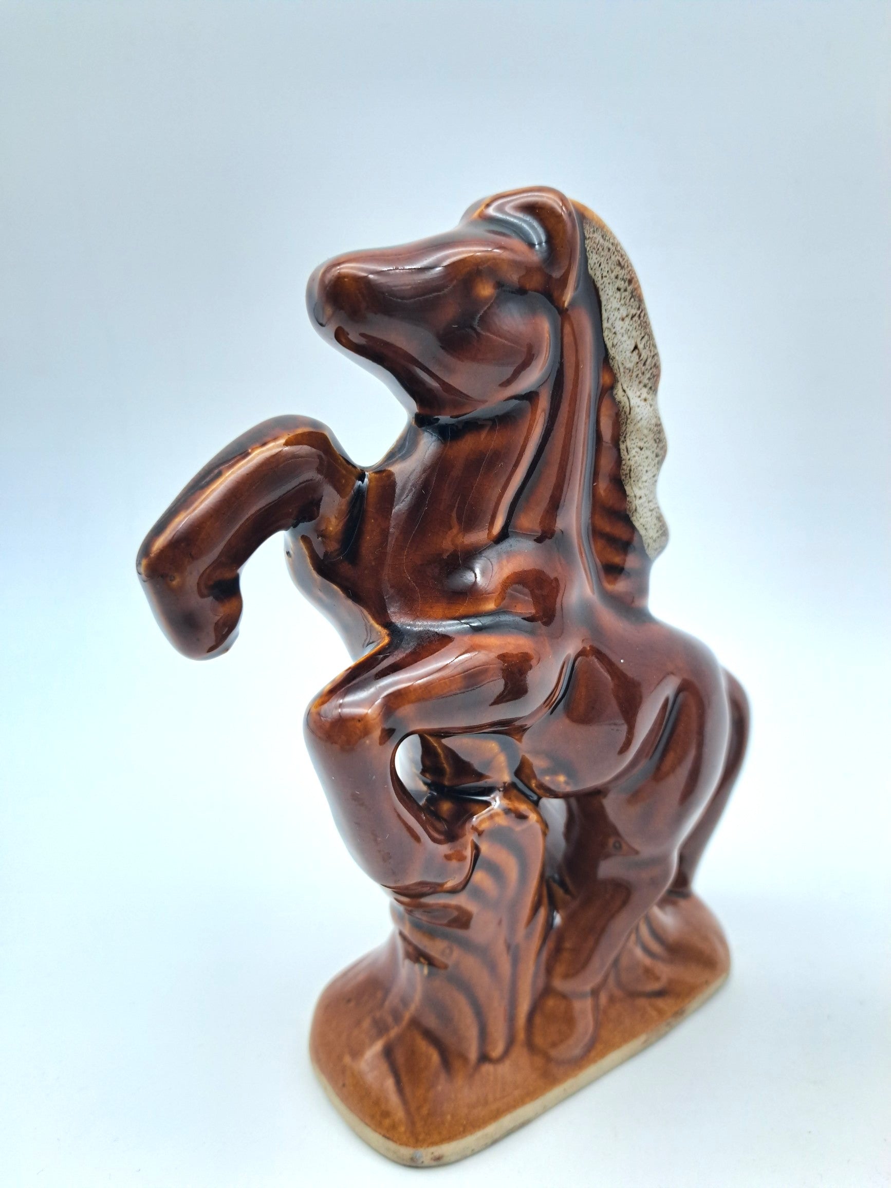 Vintage Pair of Rearing Horse Ceramic Statues – Mid-Century High-Gloss Brown Glazed Stallion Figurines