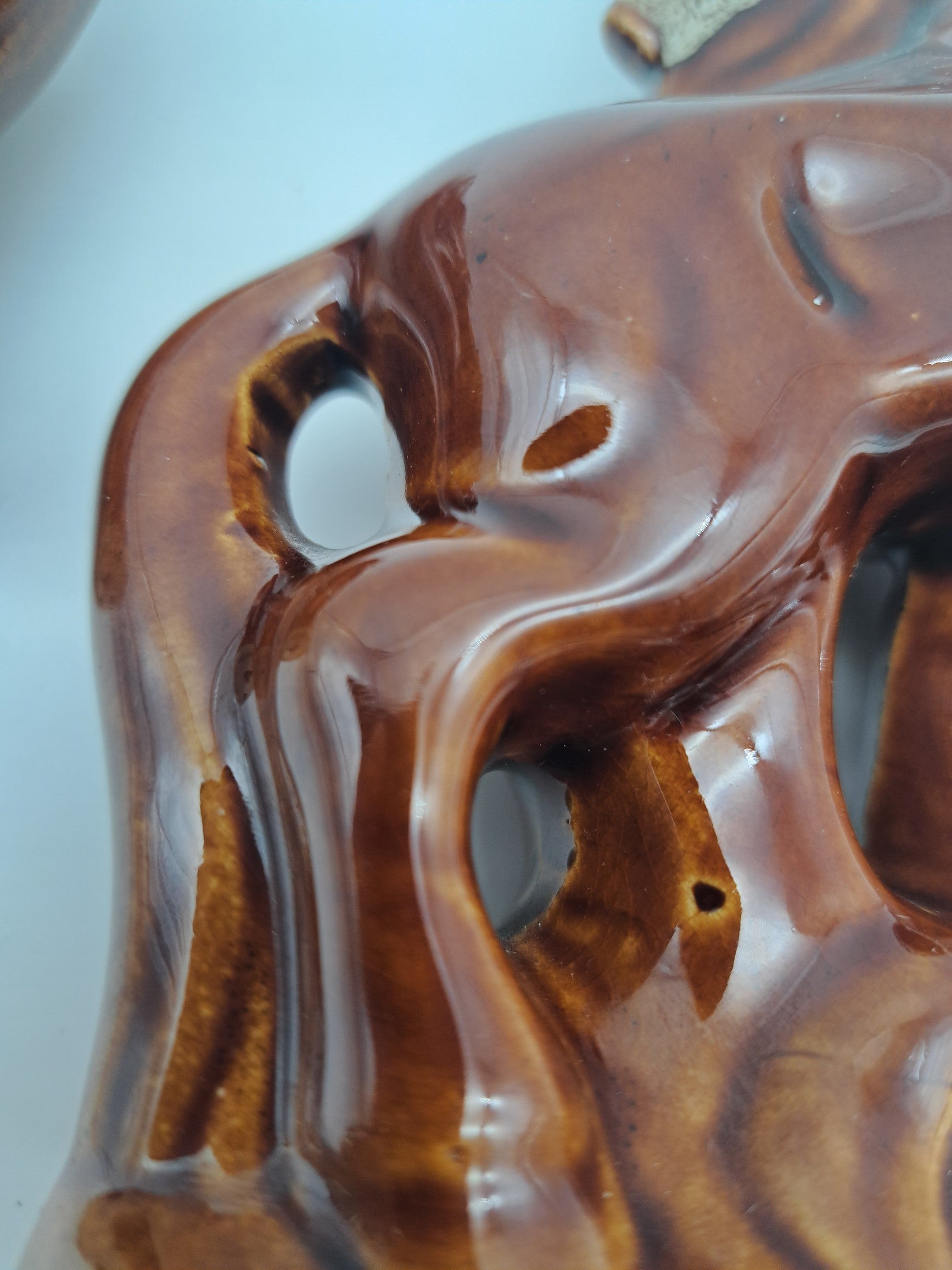 Vintage Pair of Rearing Horse Ceramic Statues – Mid-Century High-Gloss Brown Glazed Stallion Figurines