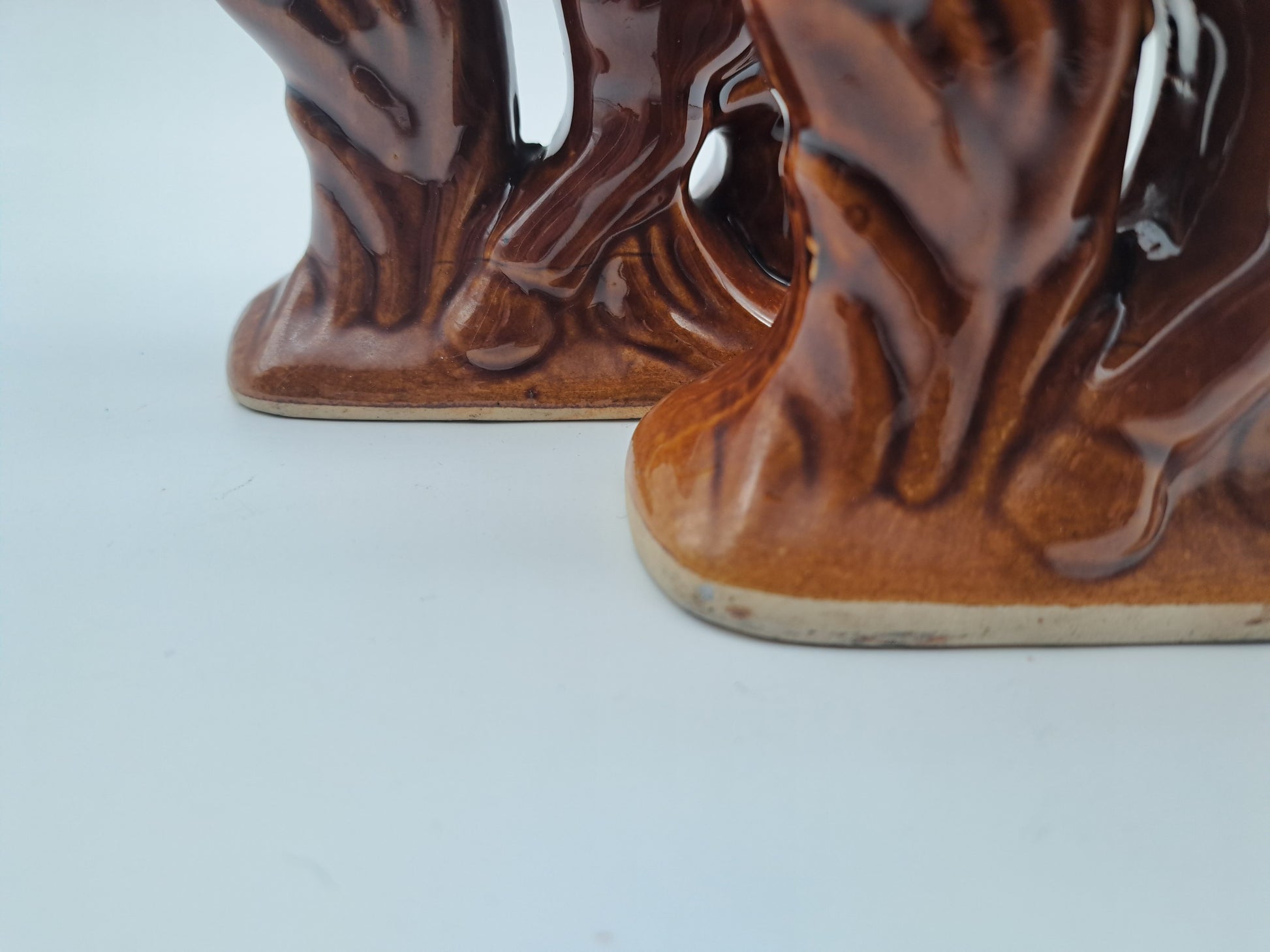 Vintage Pair of Rearing Horse Ceramic Statues – Mid-Century High-Gloss Brown Glazed Stallion Figurines