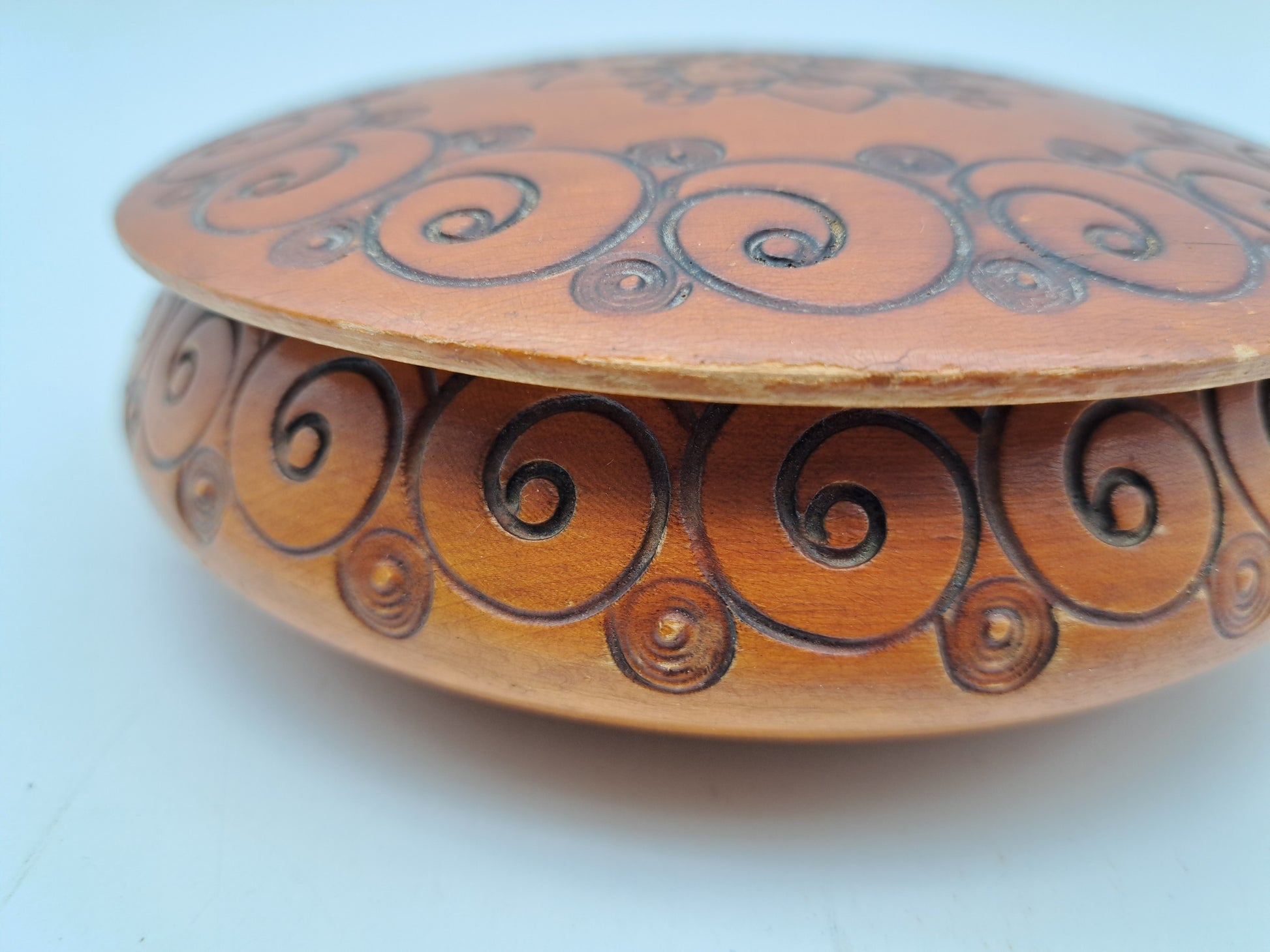 Vintage Polish Folk Art Round Wooden Trinket Box – Hand-Carved Pyrography Mandala Design