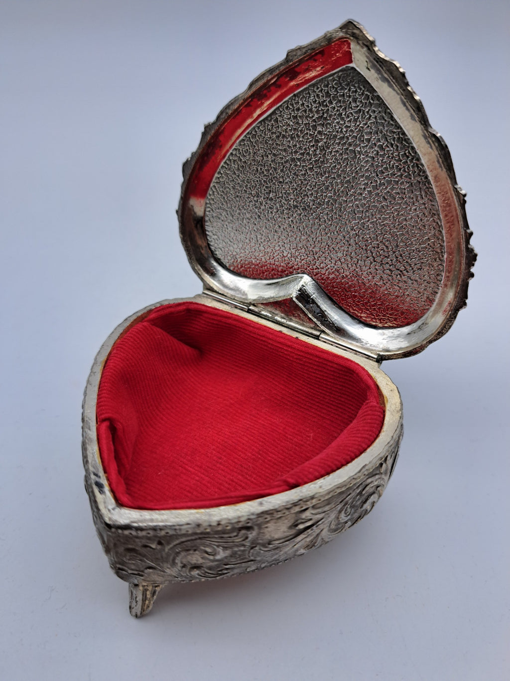Vintage Japanese Heart-Shaped Trinket Box - Red Enamel & Gold Floral Detail