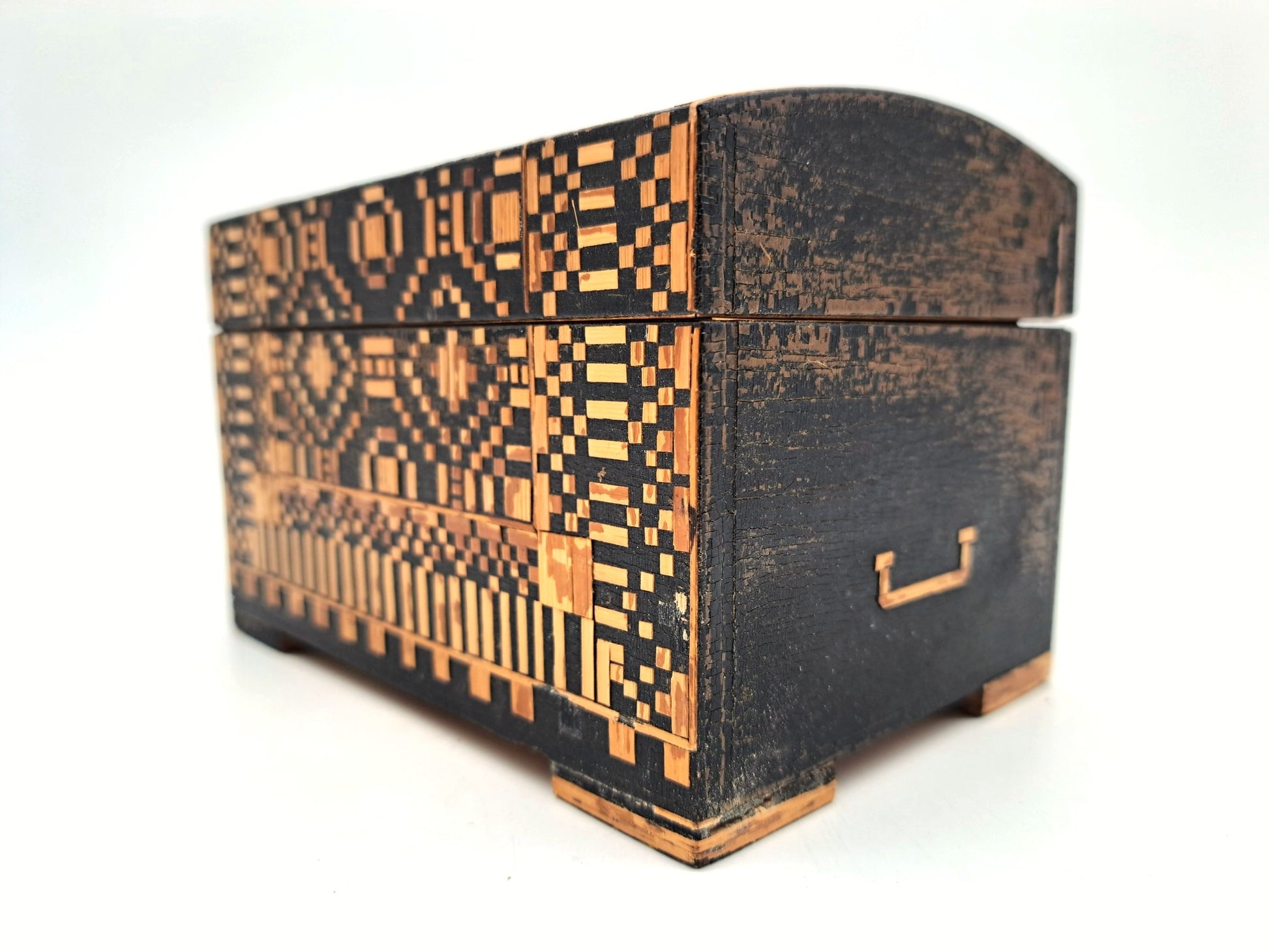 Vintage Straw Marquetry Domed Trinket Box, Intricate Geometric Mosaic Inlay