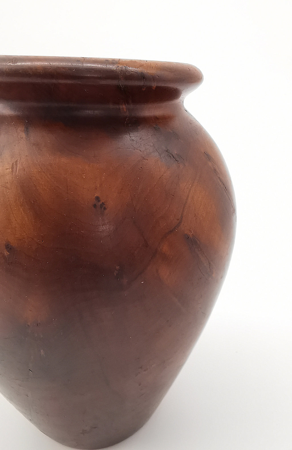 Vintage Hand-Turned Yew Wood Studio Vase – Mid-Century Artisan Treen