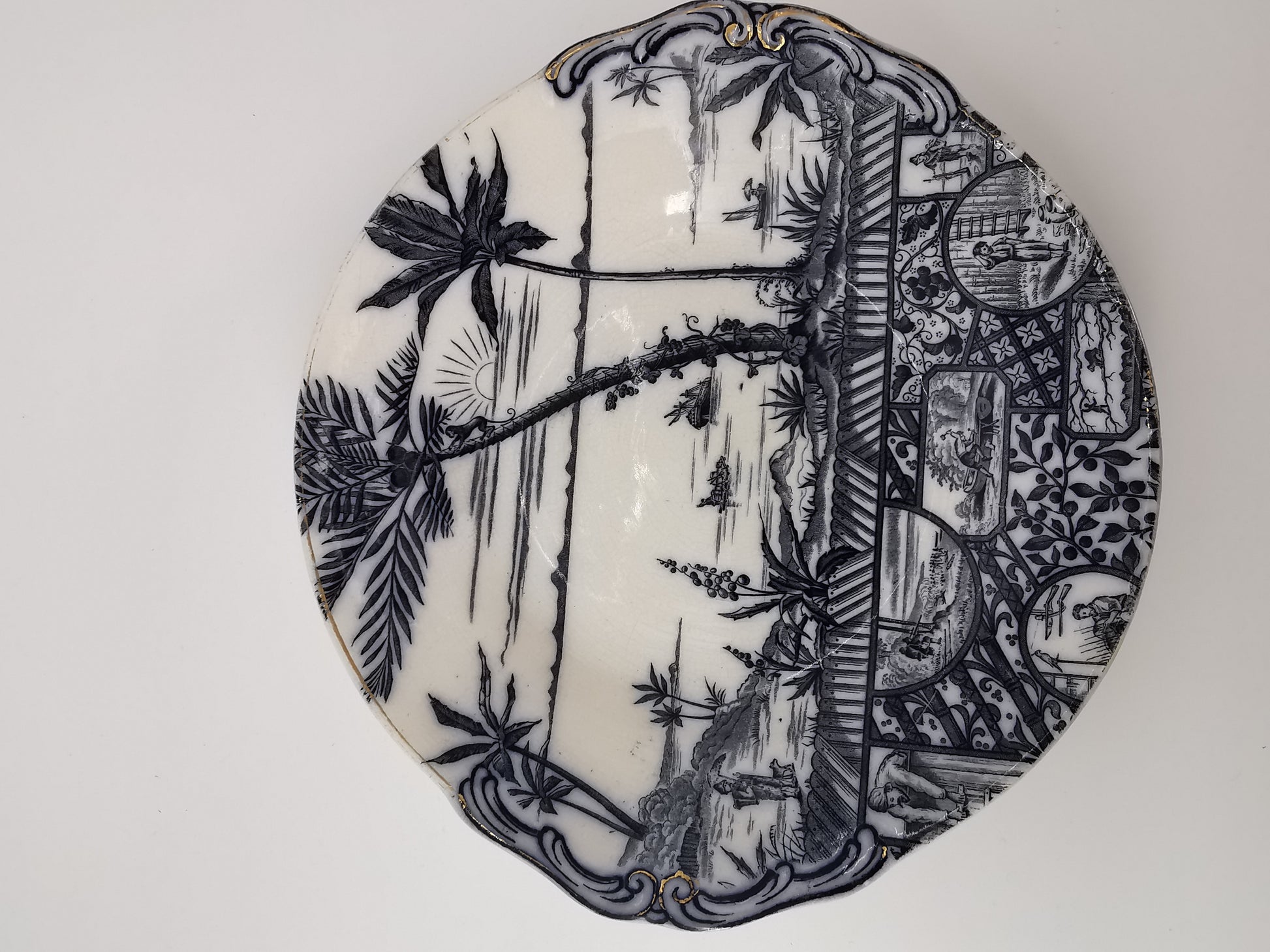 Antique J.G. Late Mayers Crusoe plate