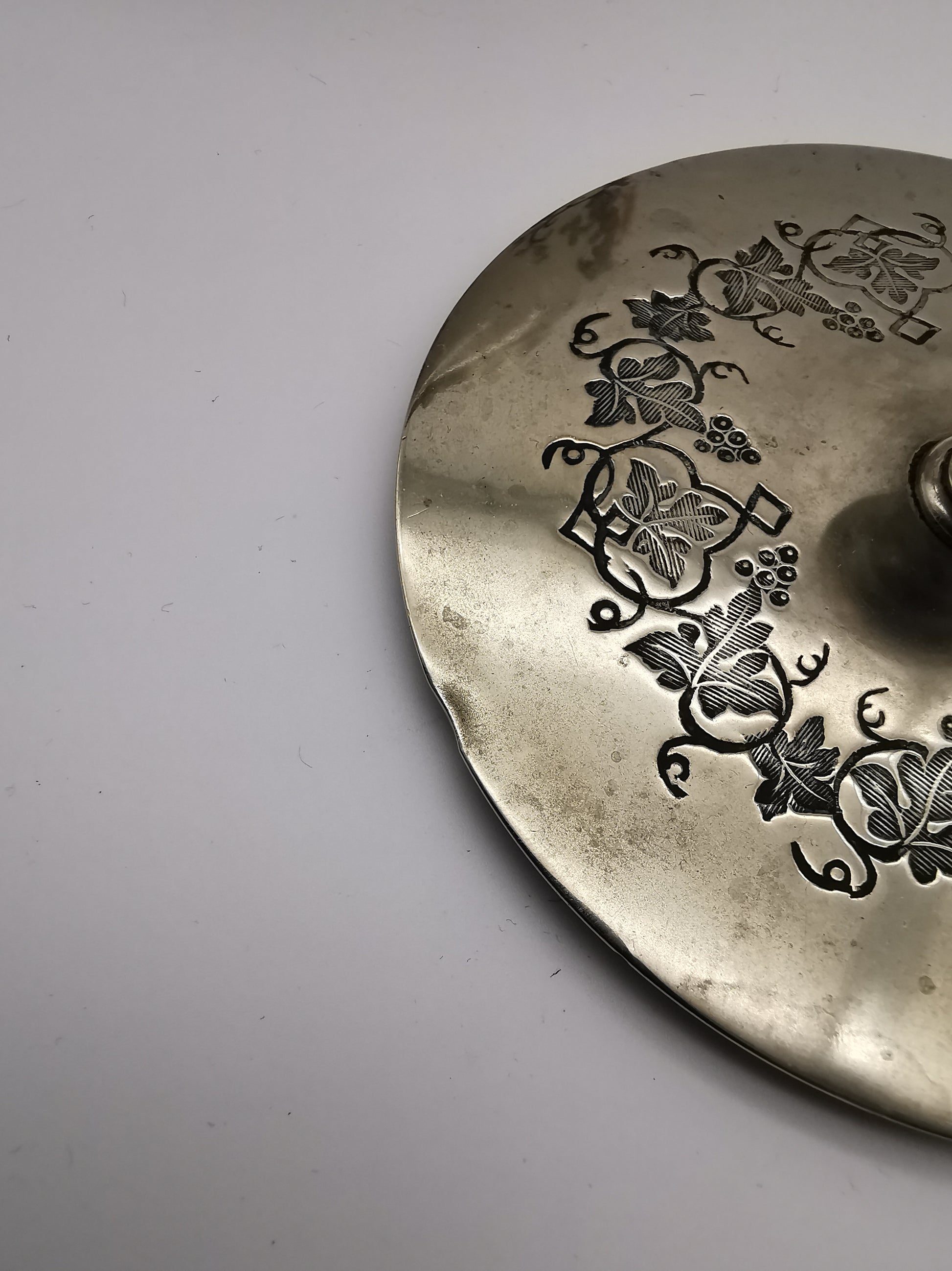 Antique Doulton Biscuit Barrel, Nankin pattern