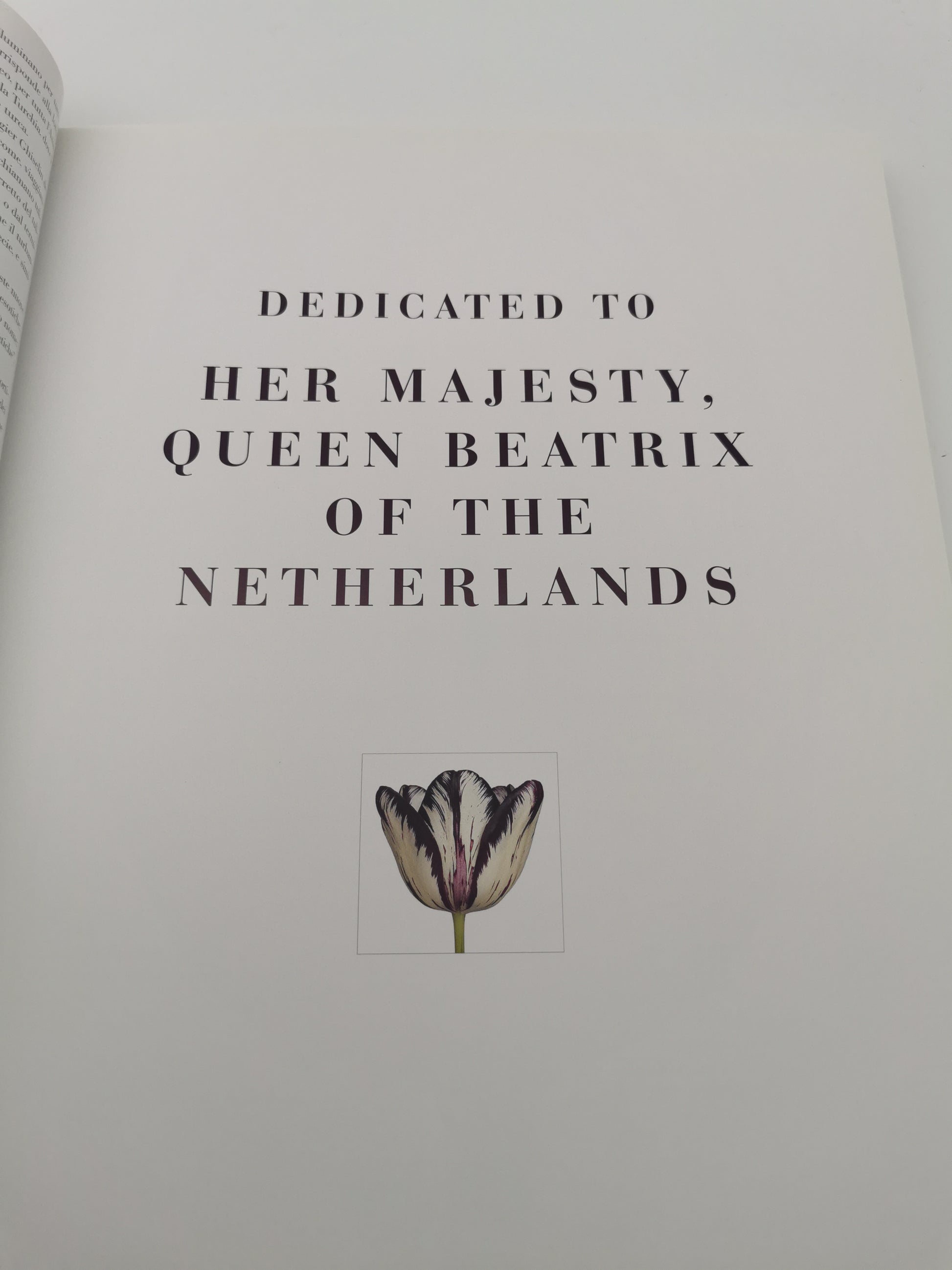 TULIPS Photo Art Book by Peter Arnold