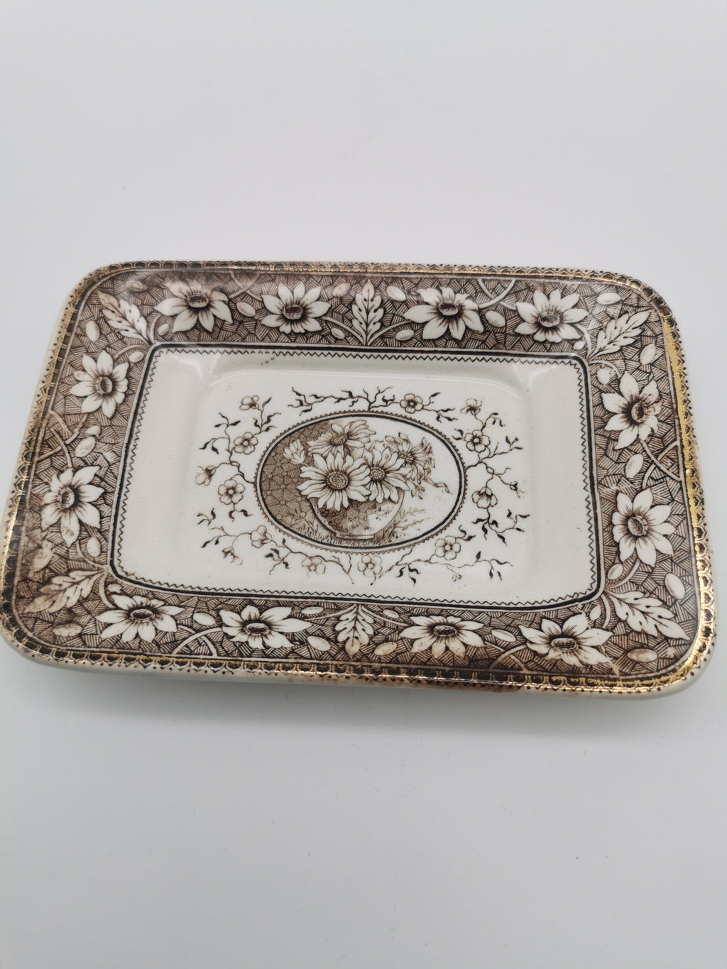 Antique Palmyra daisies small tray