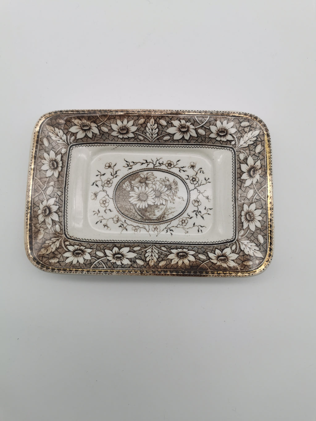 Antique Palmyra daisies small tray