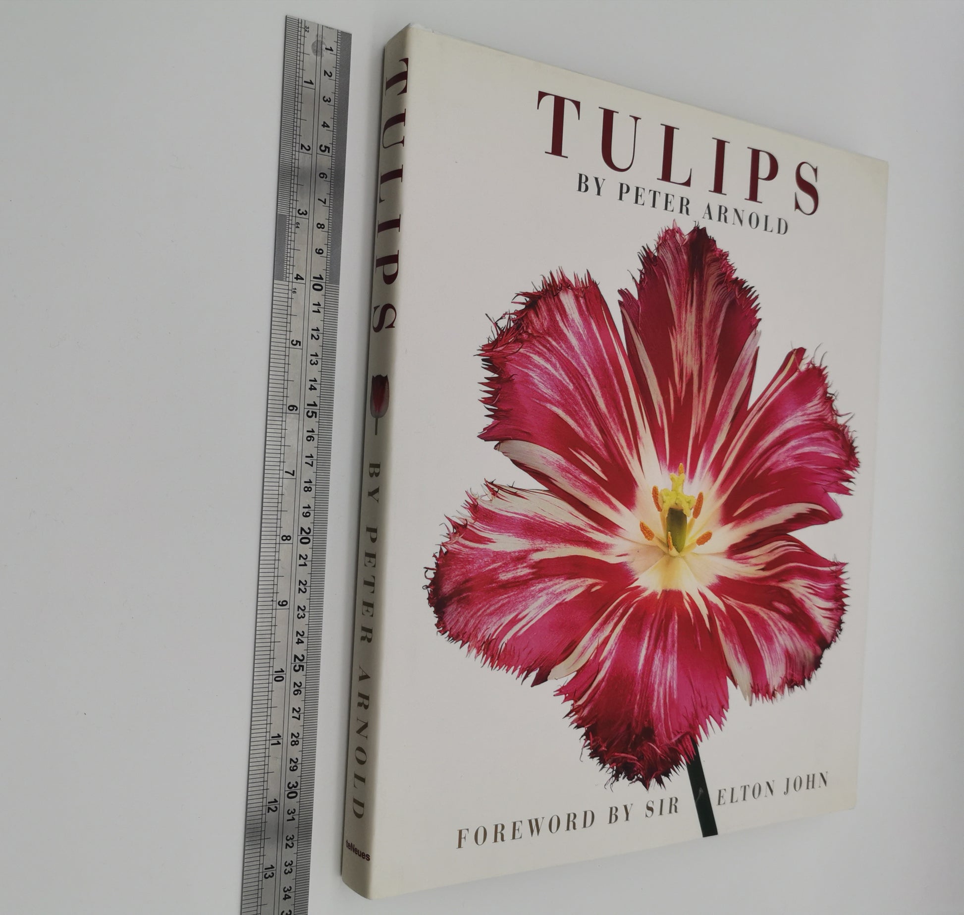 TULIPS Photo Art Book by Peter Arnold