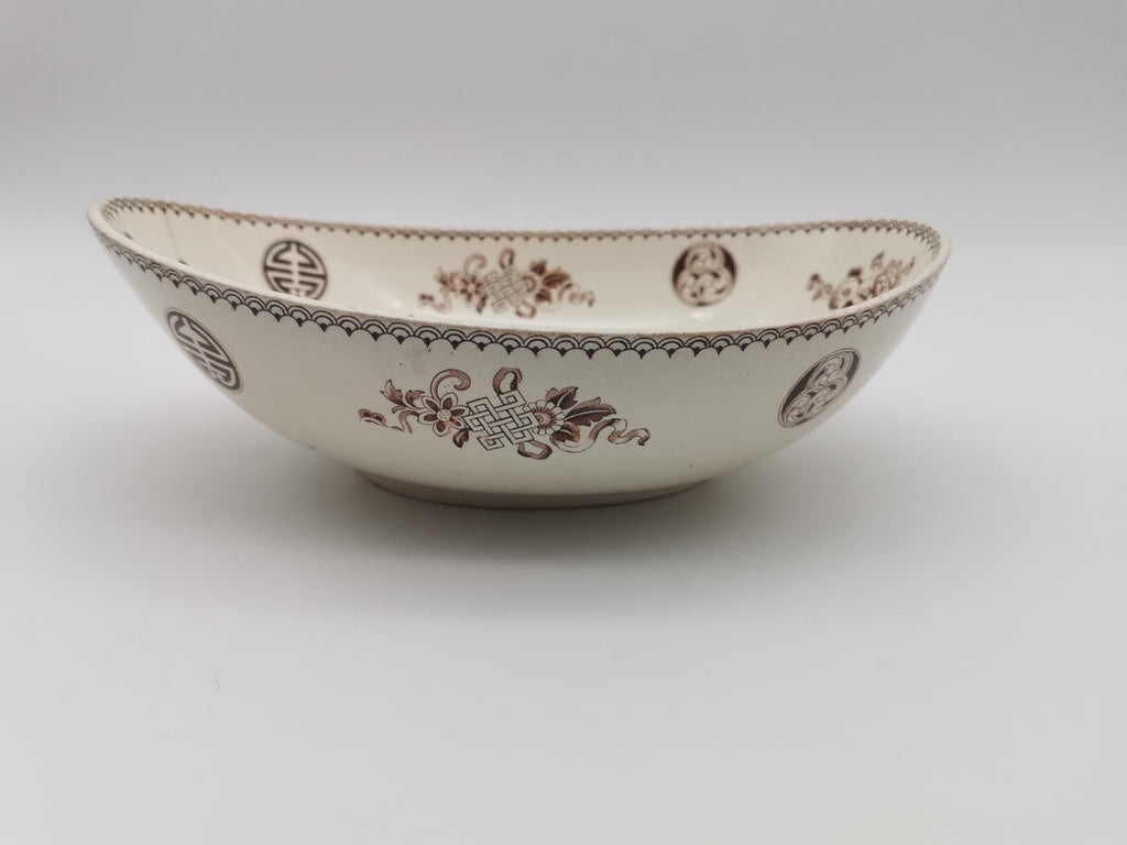 Antique 19th Century Wedgwood Aesthetic Movement Chinoiserie Boat-Shaped Oval Bowl