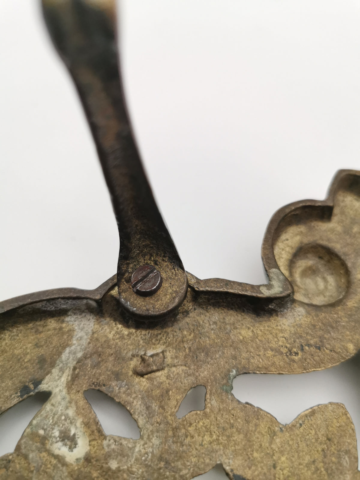 Antique/Vintage Ornate Brass Trivet - Footed Kettle & Plant Pot Stand