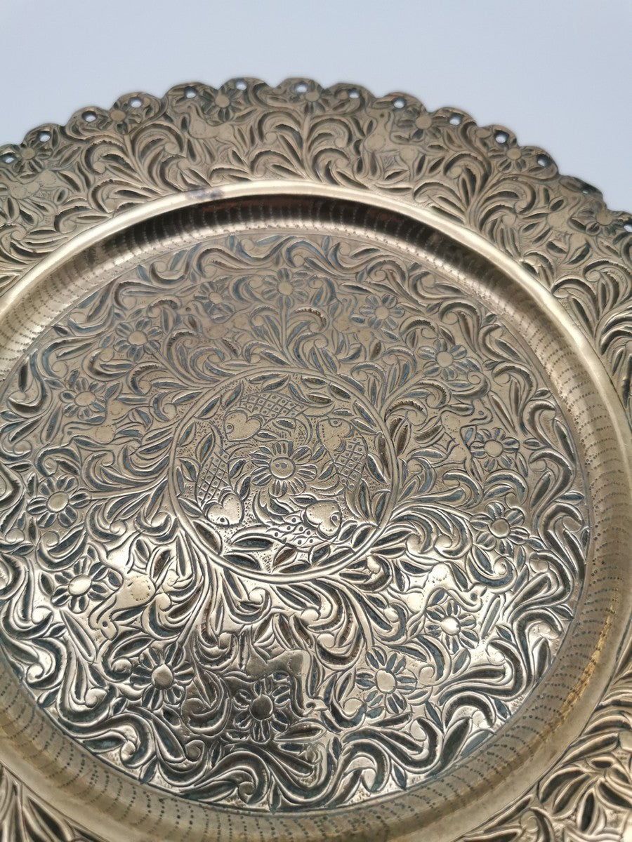 Ornate Brass Charger Plate – Hand-Engraved Floral Motif and Scalloped Edge Decor
