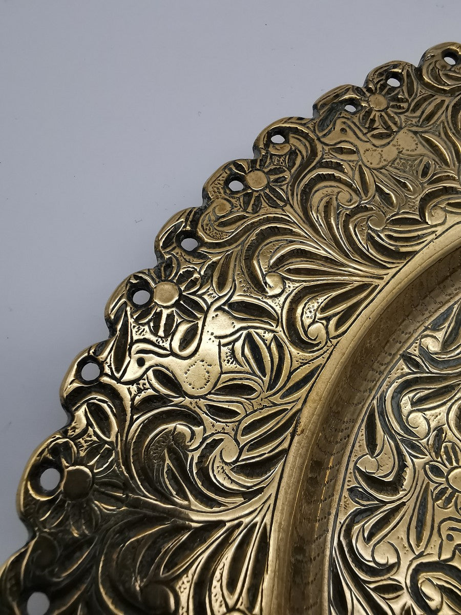 Ornate Brass Charger Plate – Hand-Engraved Floral Motif and Scalloped Edge Decor