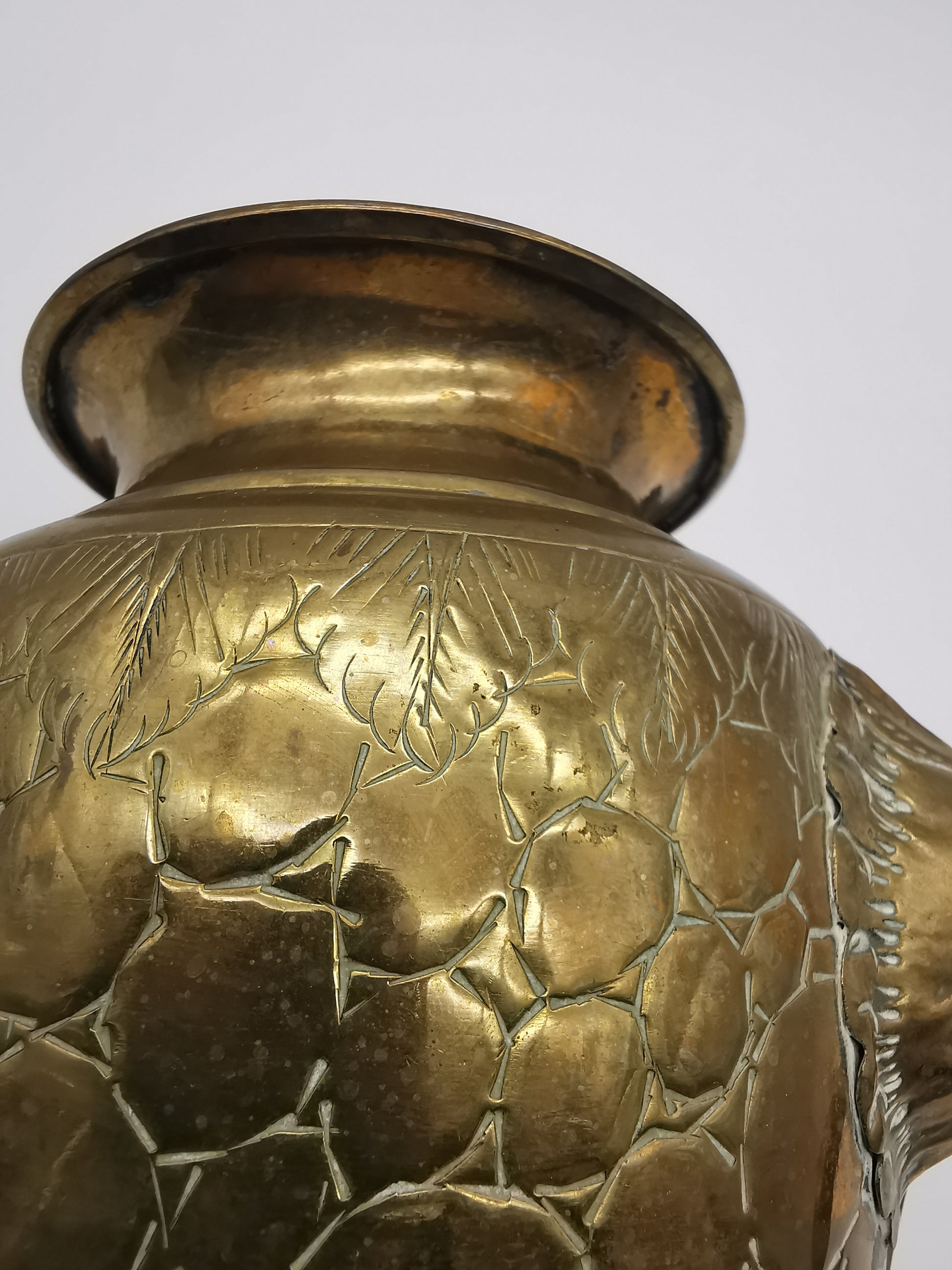 Vintage Brass Lion Heads/Foo Dogs Urn Vase