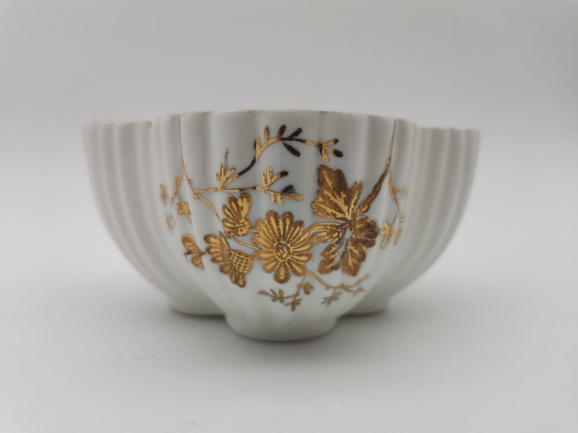 Antique Wileman Foley China "Foley Shape" 4-Lobed Gold Gilt Slop Sugar Bowl, Pre- Shelley, c.1894 (Pattern 3981)