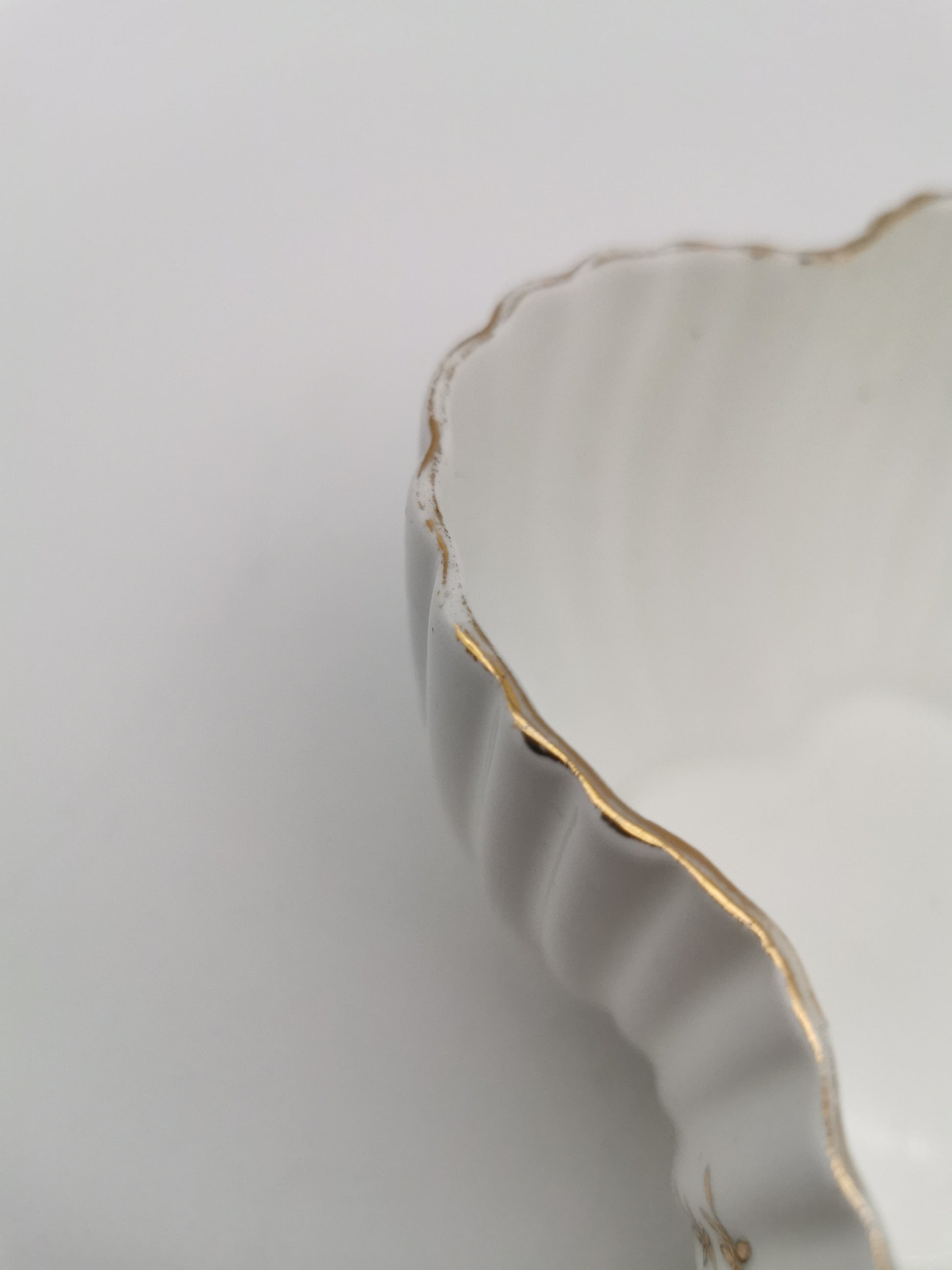 Antique Wileman Foley China "Foley Shape" 4-Lobed Gold Gilt Slop Sugar Bowl, Pre- Shelley, c.1894 (Pattern 3981)