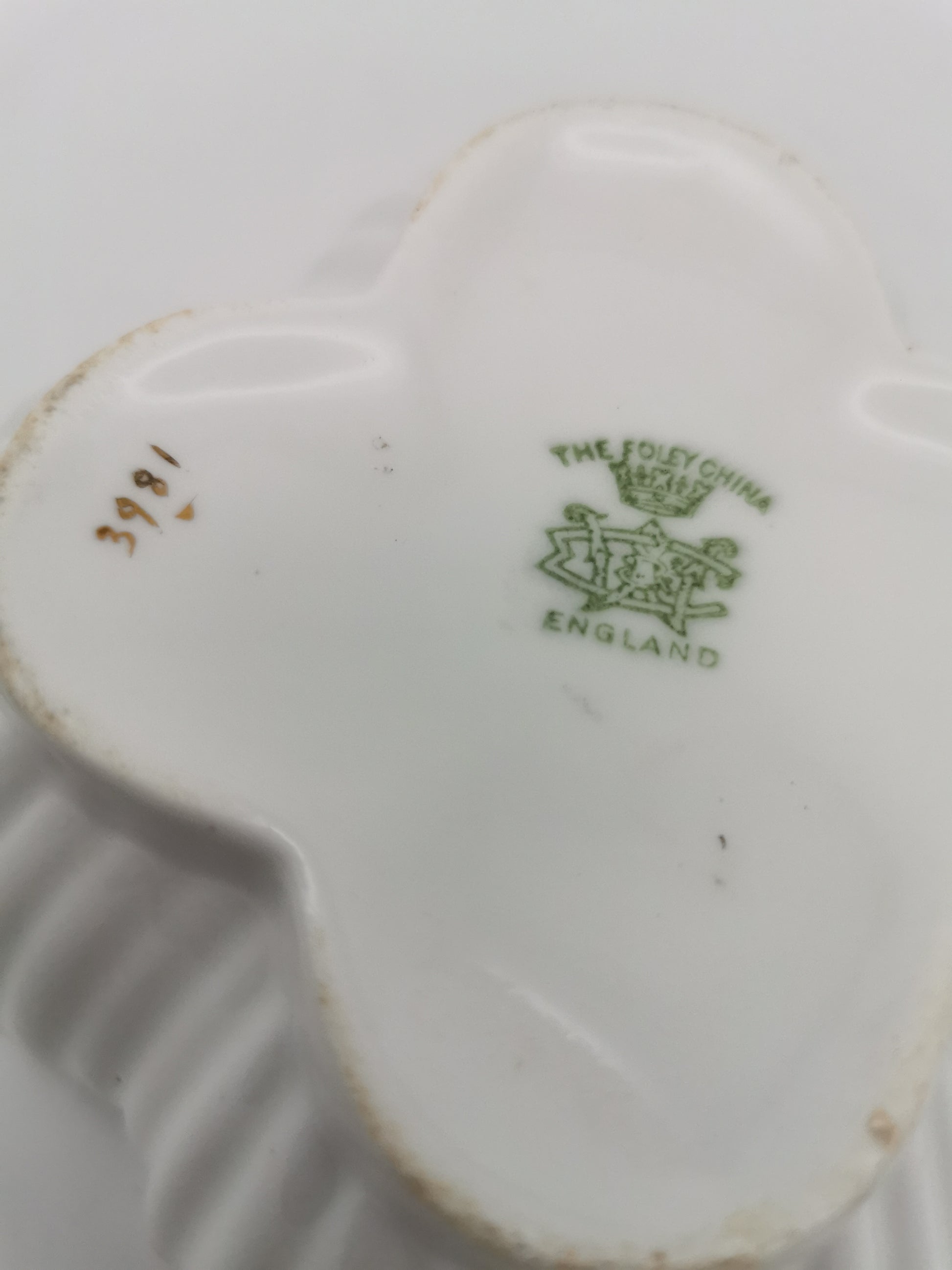 Antique Wileman Foley China "Foley Shape" 4-Lobed Gold Gilt Slop Sugar Bowl, Pre- Shelley, c.1894 (Pattern 3981)