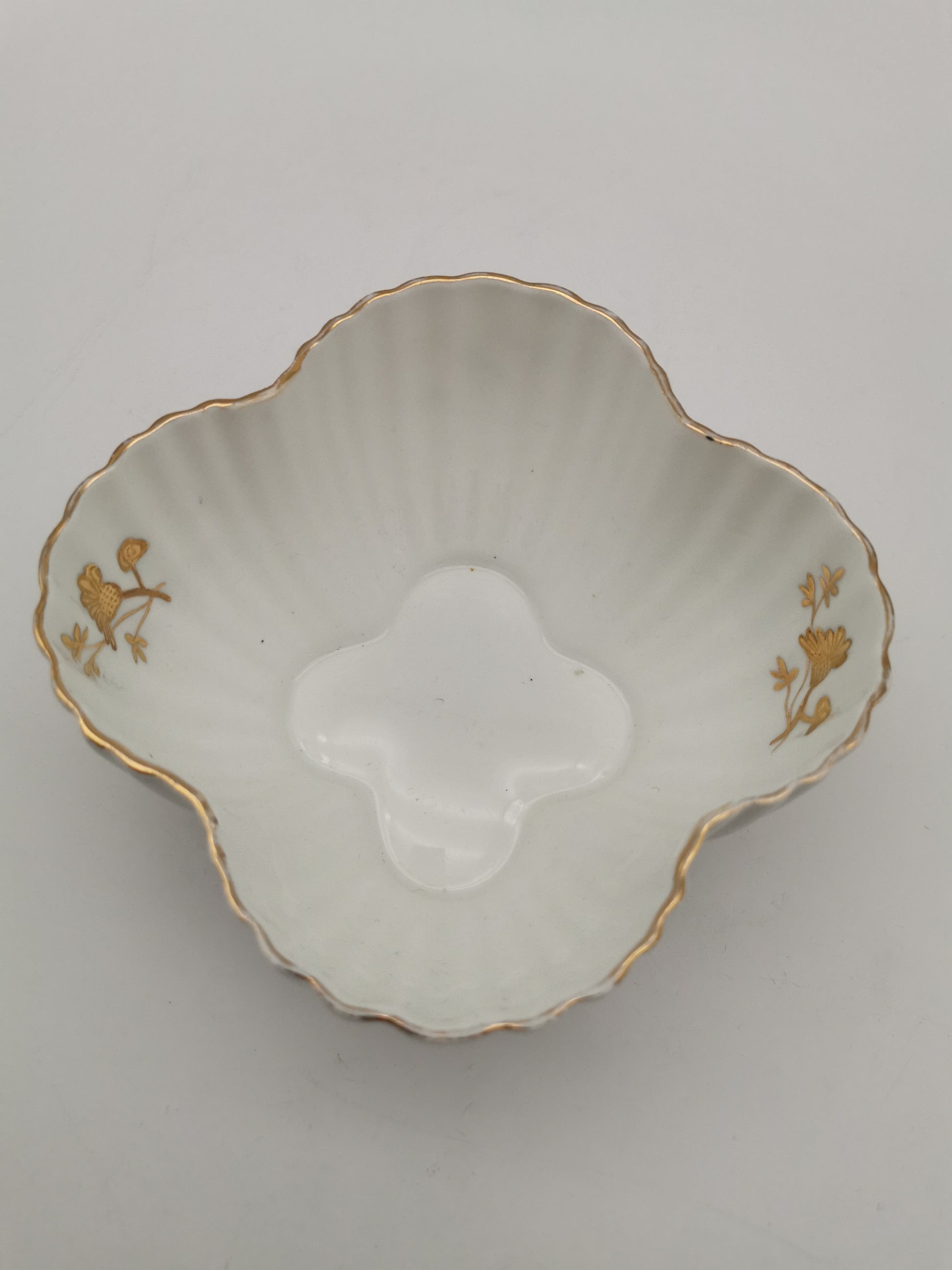 Antique Wileman Foley China "Foley Shape" 4-Lobed Gold Gilt Slop Sugar Bowl, Pre- Shelley, c.1894 (Pattern 3981)