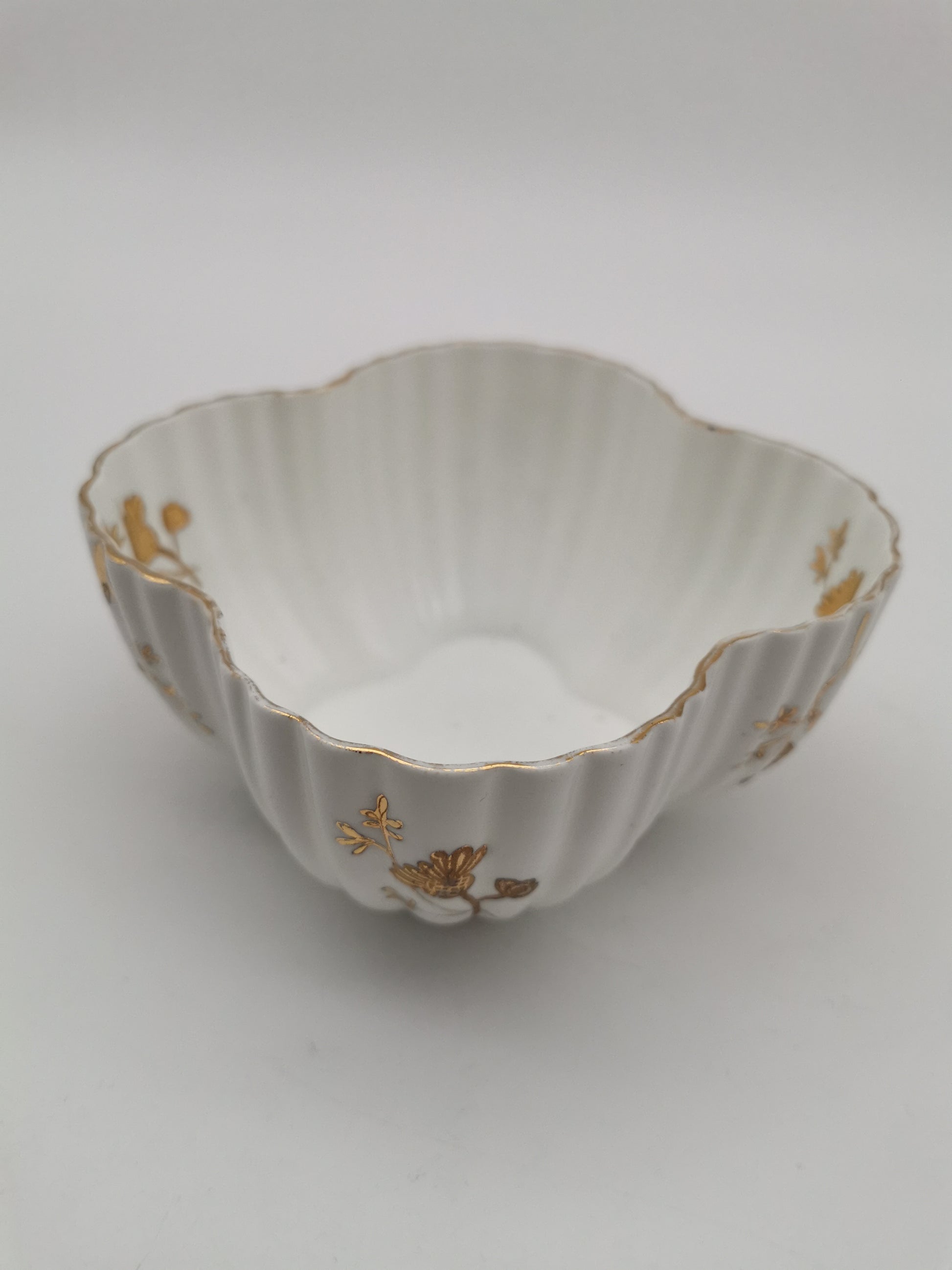 Antique Wileman Foley China "Foley Shape" 4-Lobed Gold Gilt Slop Sugar Bowl, Pre- Shelley, c.1894 (Pattern 3981)
