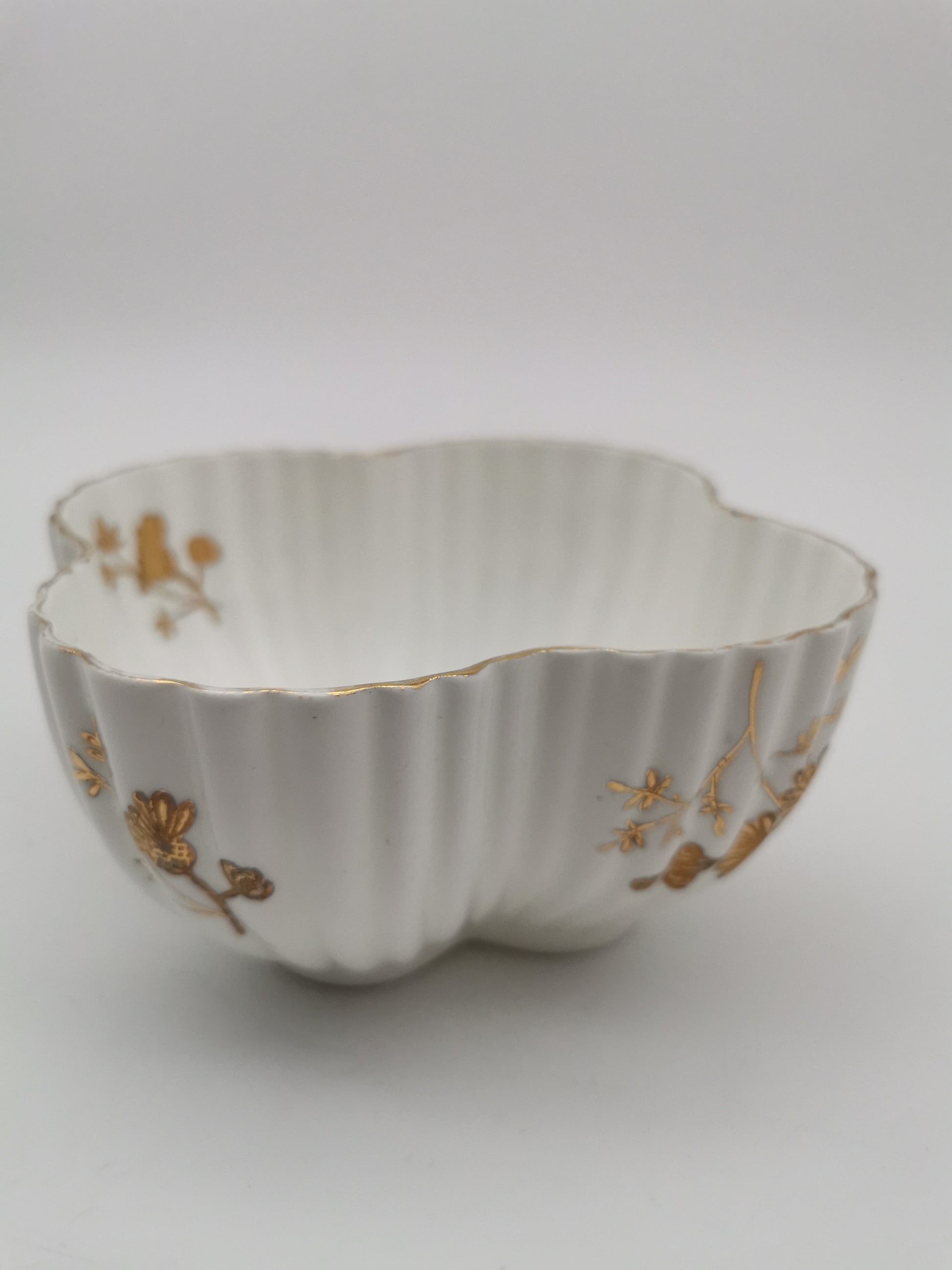 Antique Wileman Foley China "Foley Shape" 4-Lobed Gold Gilt Slop Sugar Bowl, Pre- Shelley, c.1894 (Pattern 3981)
