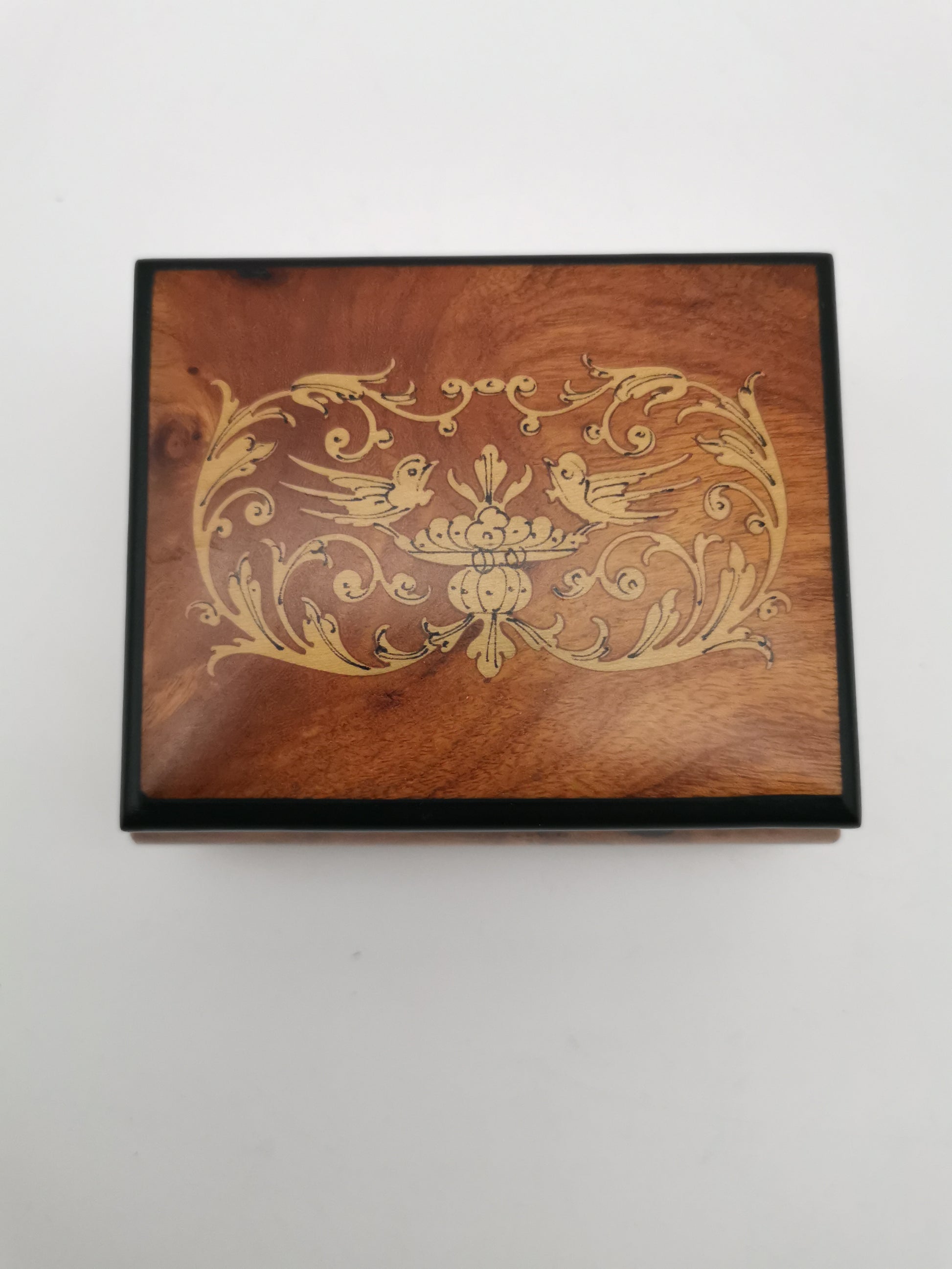 Vintage Italian Sorrento Olive Wood Inlaid Jewelry Box – Matte Birds Marquetry