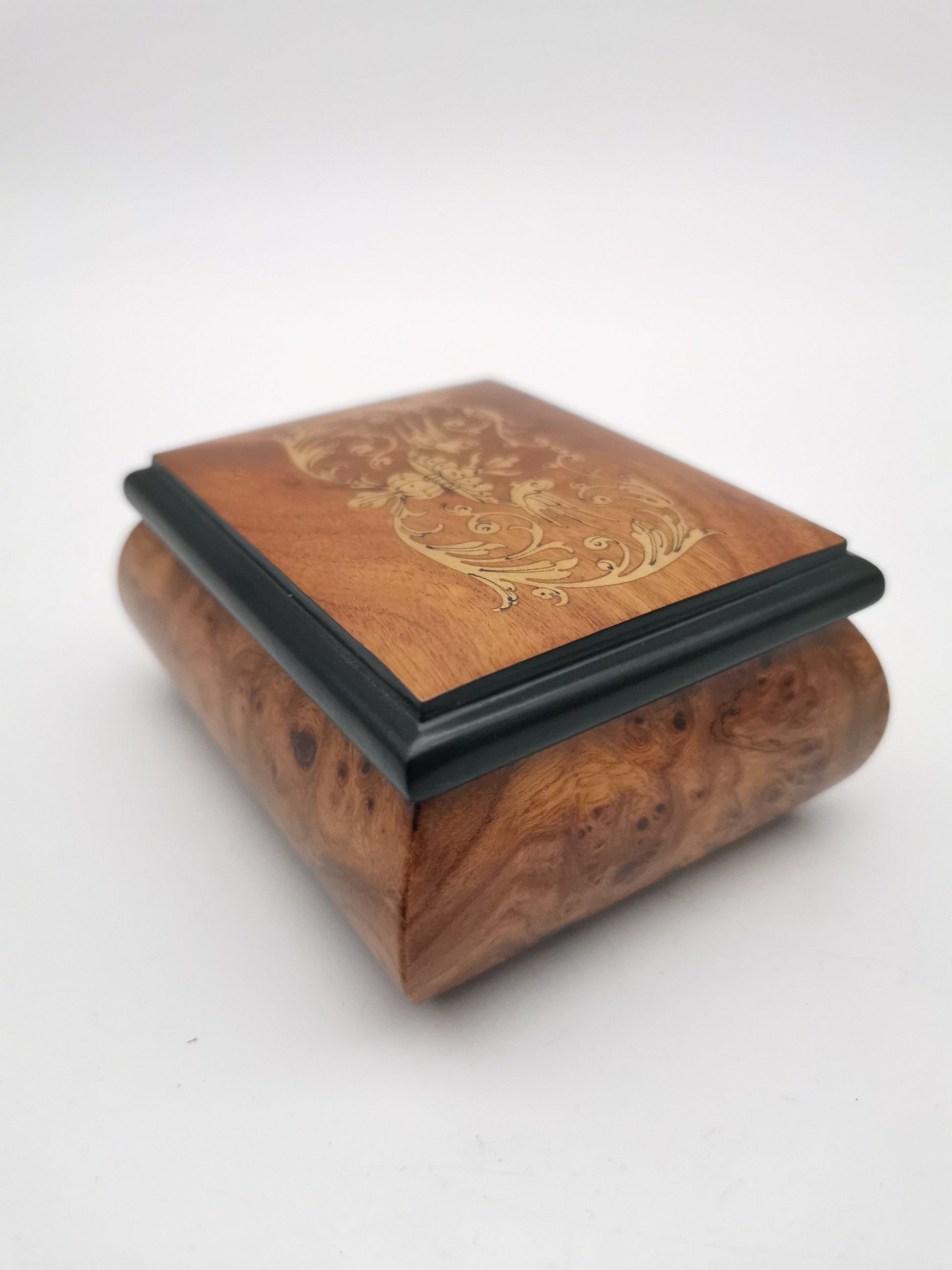 Vintage Italian Sorrento Olive Wood Inlaid Jewelry Box – Matte Birds Marquetry