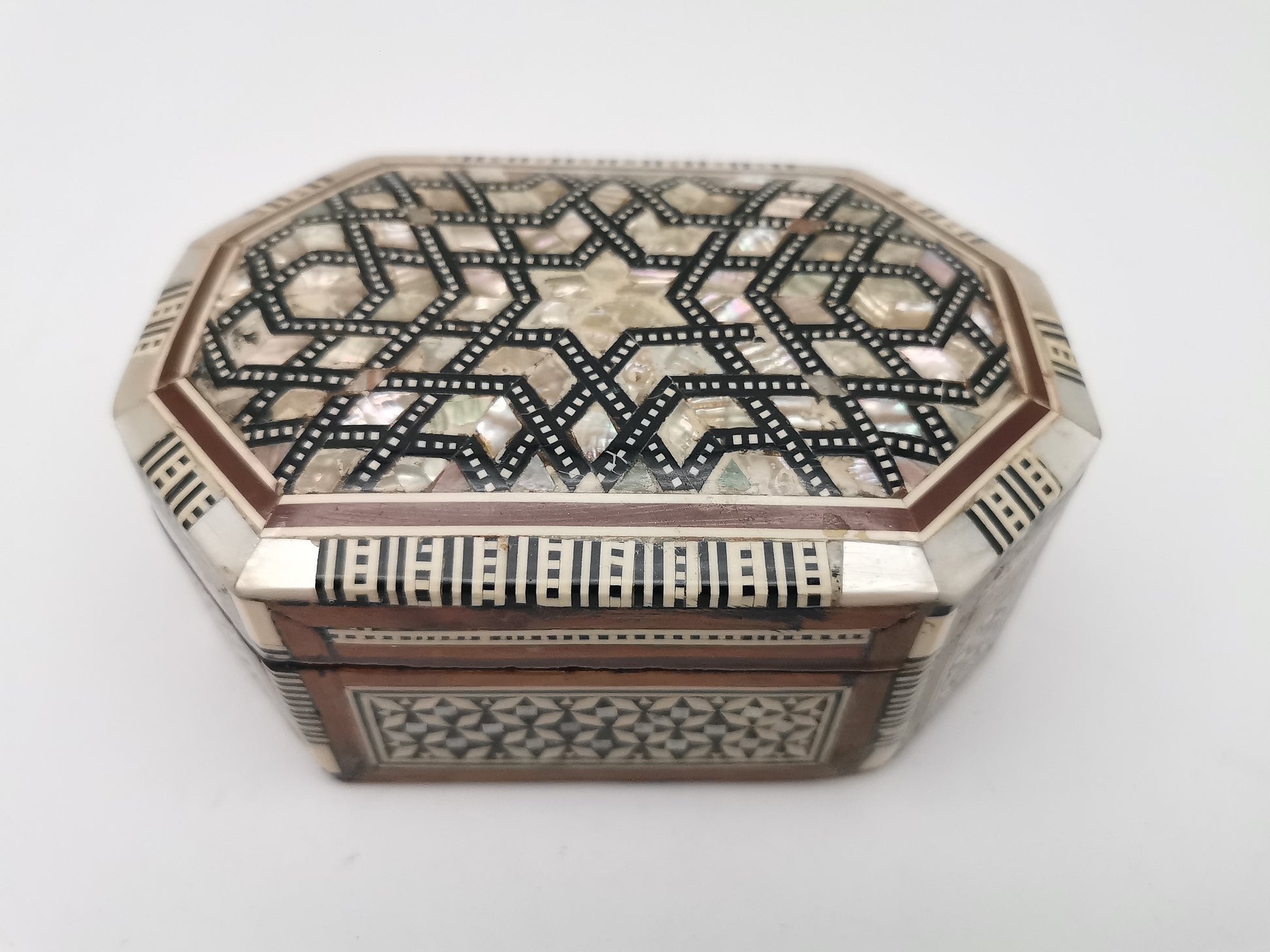 Vintage Egyptian Hexagonal Mosaic Inlaid Mother-of-Pearl Jewelry Box