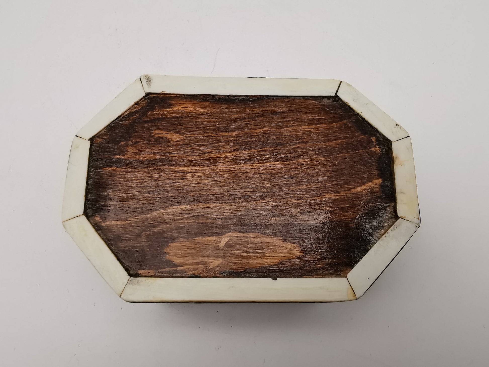 Vintage Egyptian Hexagonal Mosaic Inlaid Mother-of-Pearl Jewelry Box