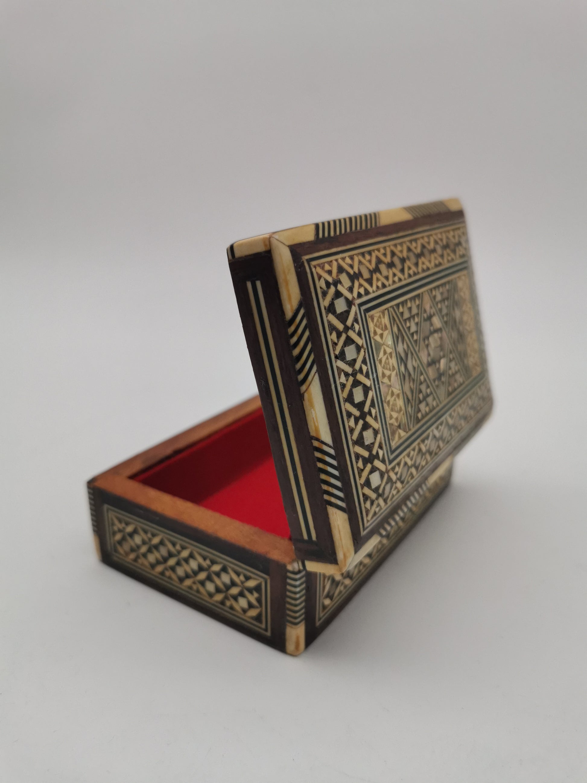 Vintage Syrian Micro-Mosaic Box ,Damascus Marquetry with Bone & Mother of Pearl Inlay
