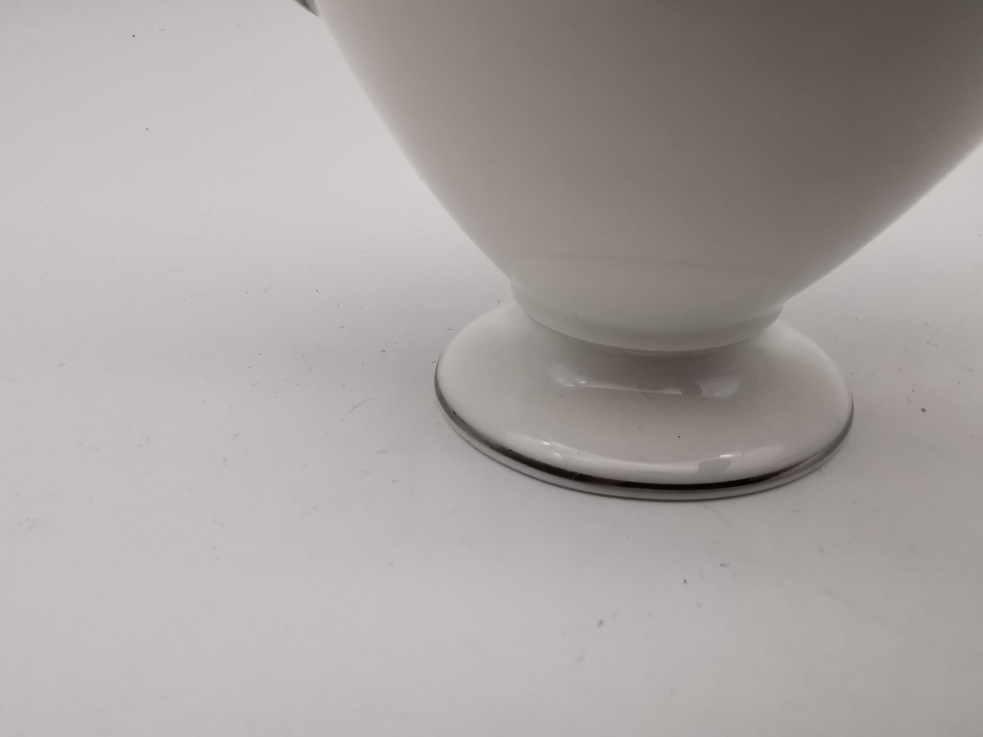 Vintage Wedgwood White and Platinum Fine Bone China Lidded Sugar Bowl