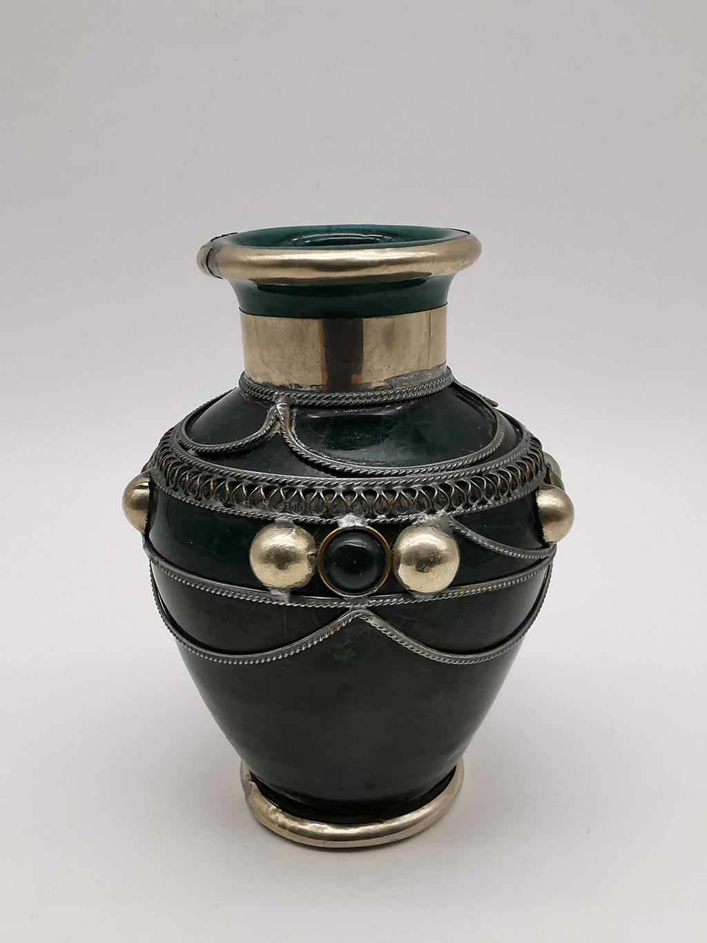 Vintage Moroccan Safi Pottery Vase – Emerald Green with Hand-Applied Metal Filigree and Cabochons