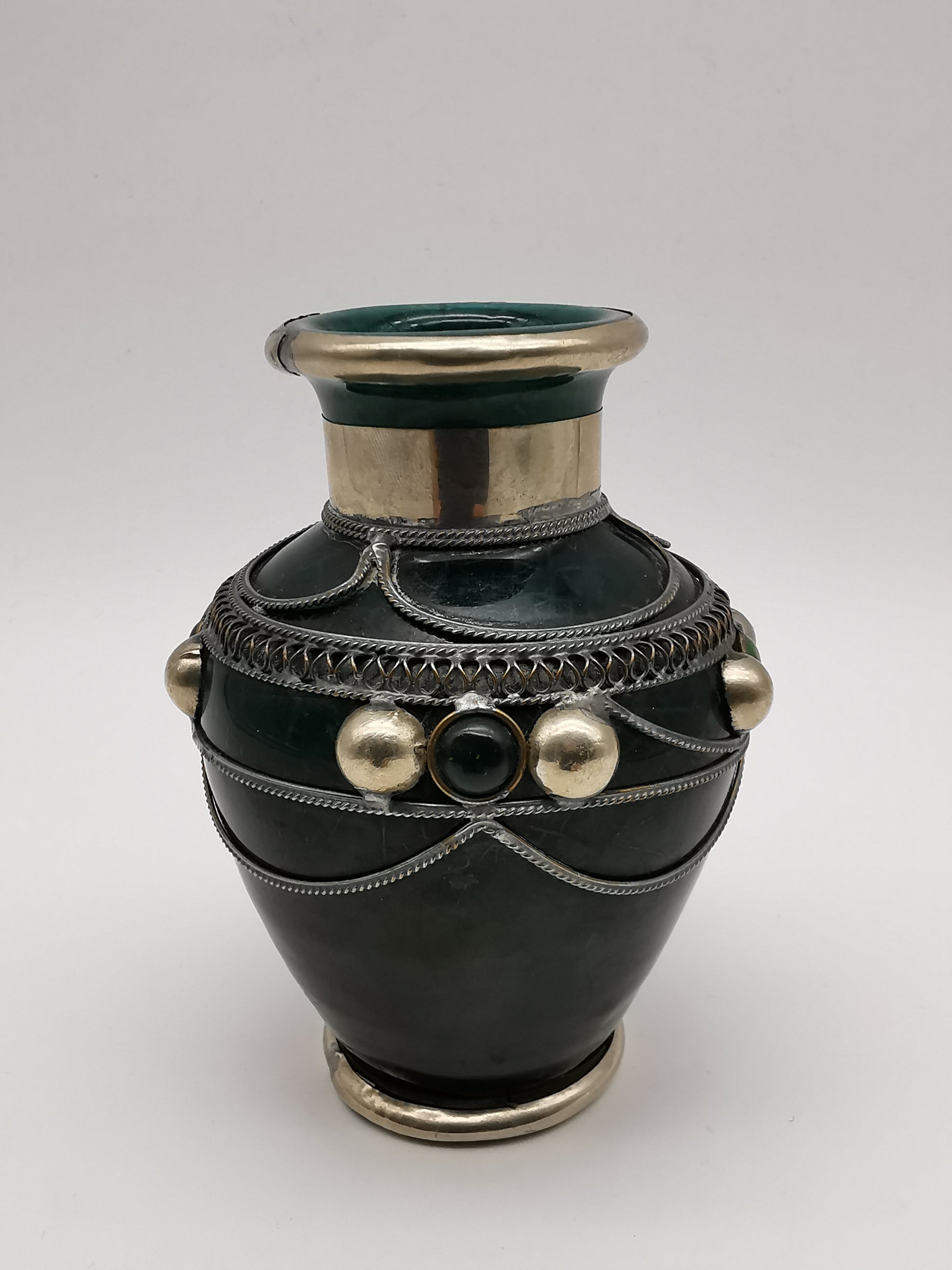 Vintage Moroccan Safi Pottery Vase – Emerald Green with Hand-Applied Metal Filigree and Cabochons