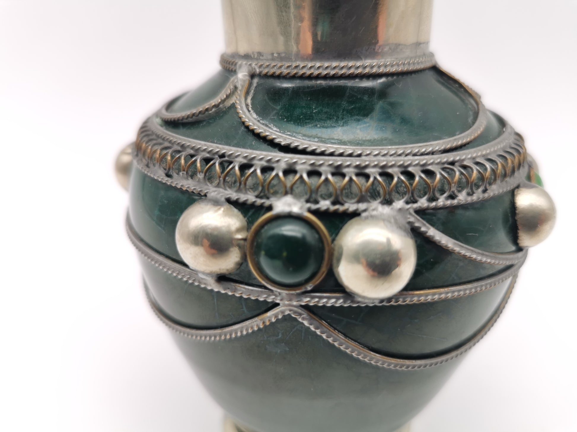 Vintage Moroccan Safi Pottery Vase – Emerald Green with Hand-Applied Metal Filigree and Cabochons