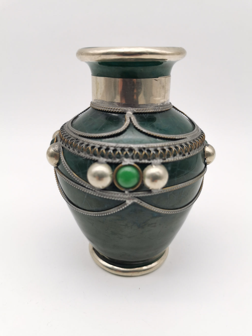 Vintage Moroccan Safi Pottery Vase – Emerald Green with Hand-Applied Metal Filigree and Cabochons