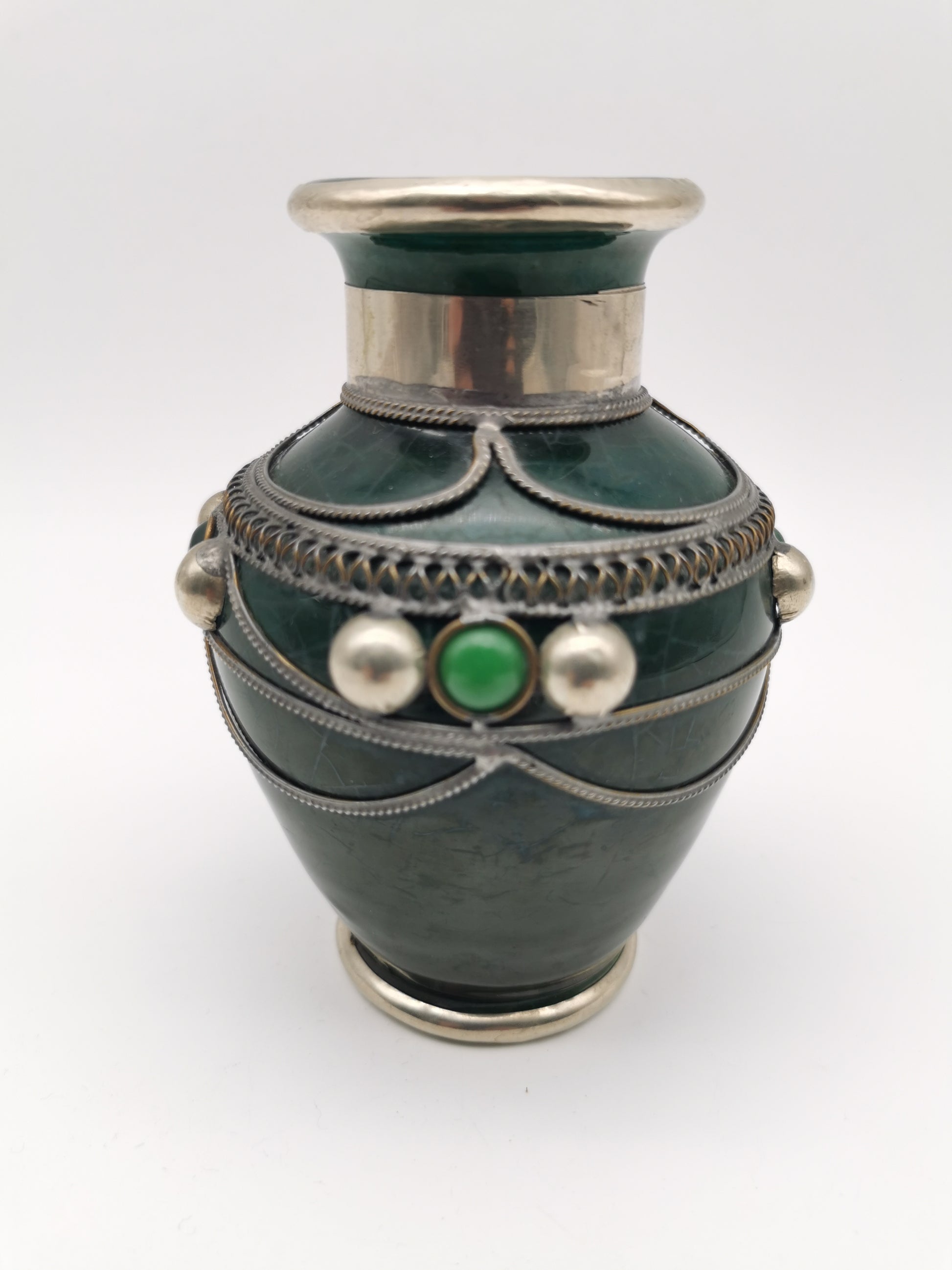 Vintage Moroccan Safi Pottery Vase – Emerald Green with Hand-Applied Metal Filigree and Cabochons