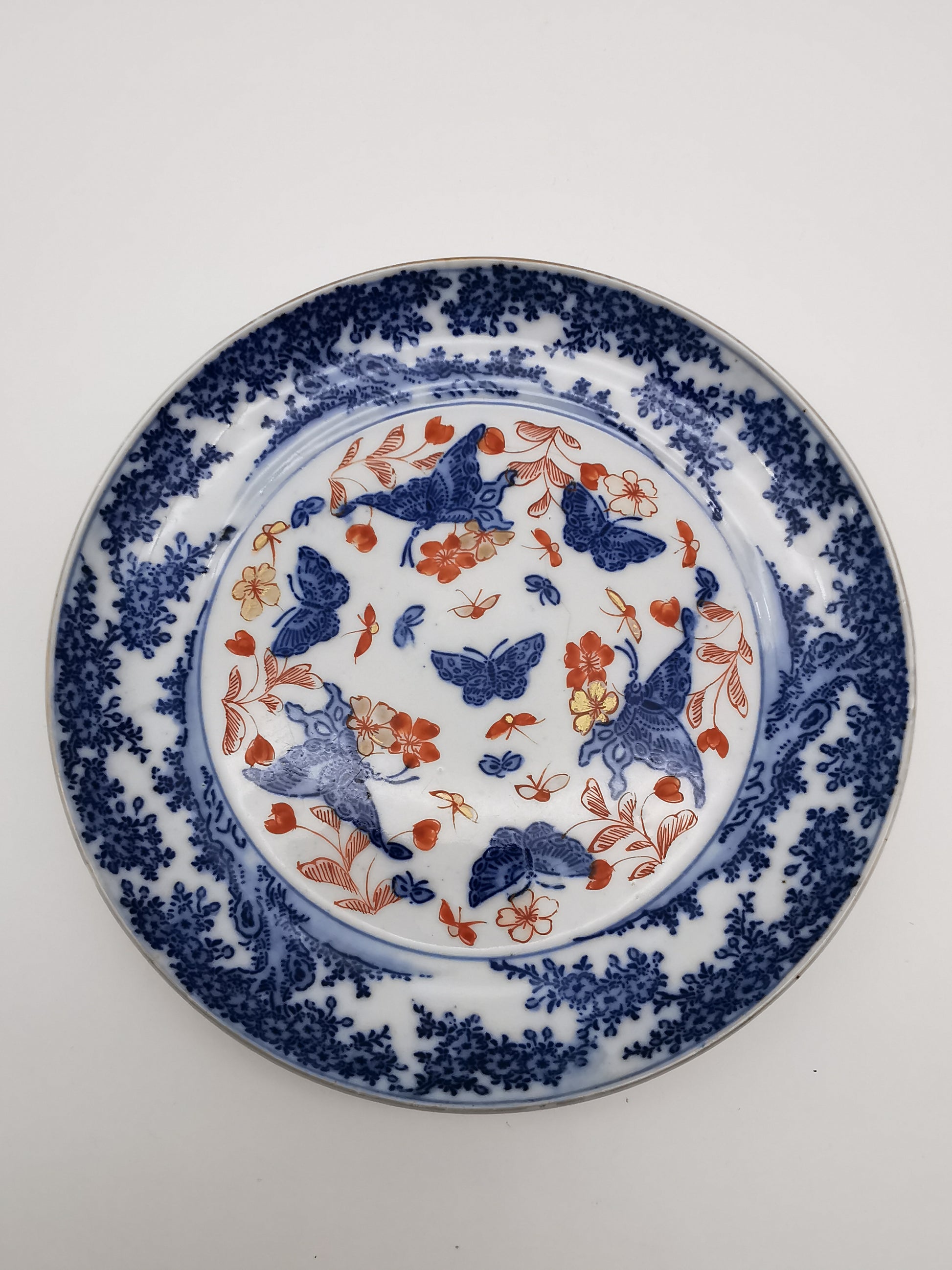 Antique 19th Century Chinese Imari "Butterfly" Export Plate