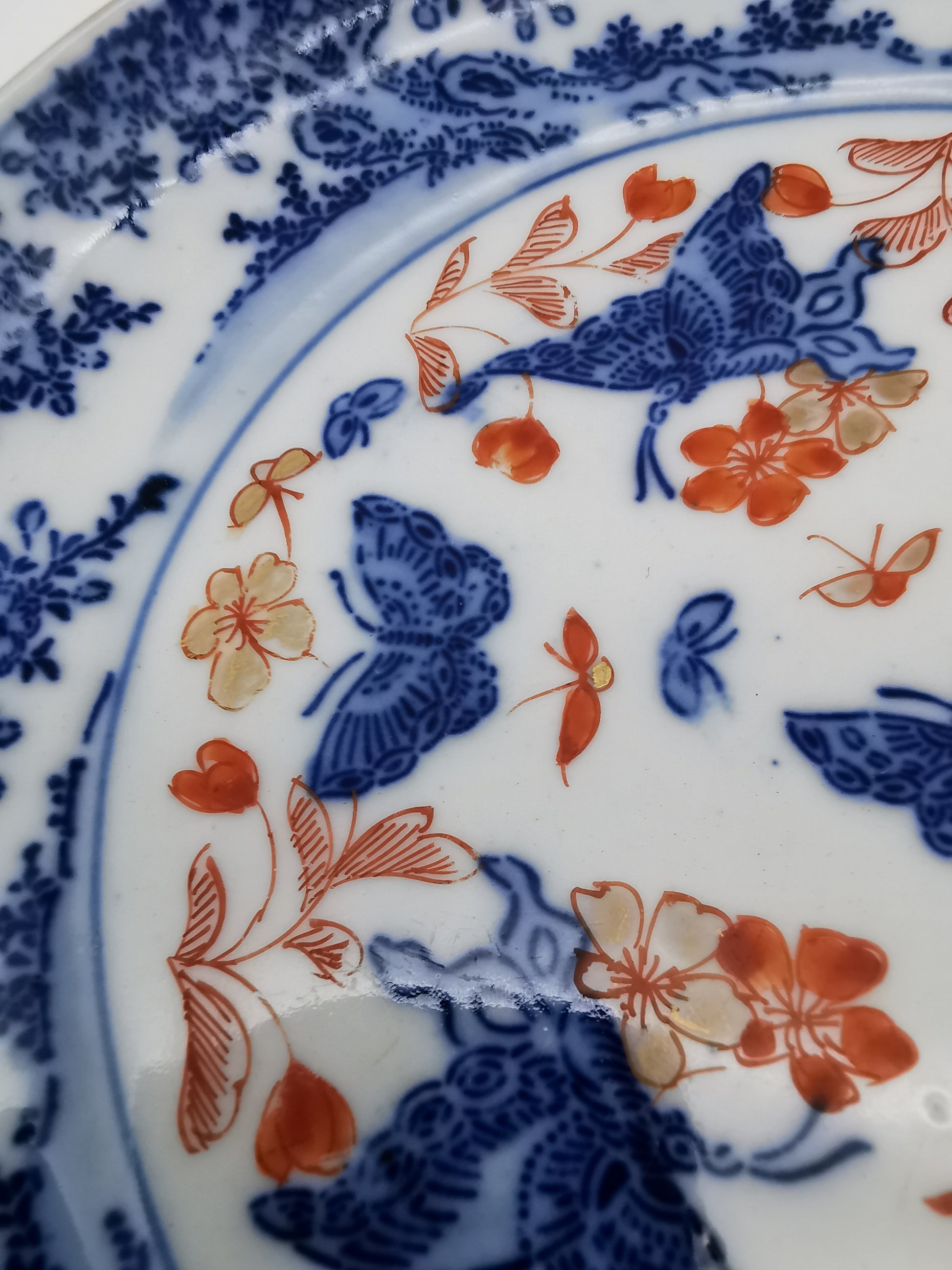 Antique 19th Century Chinese Imari "Butterfly" Export Plate