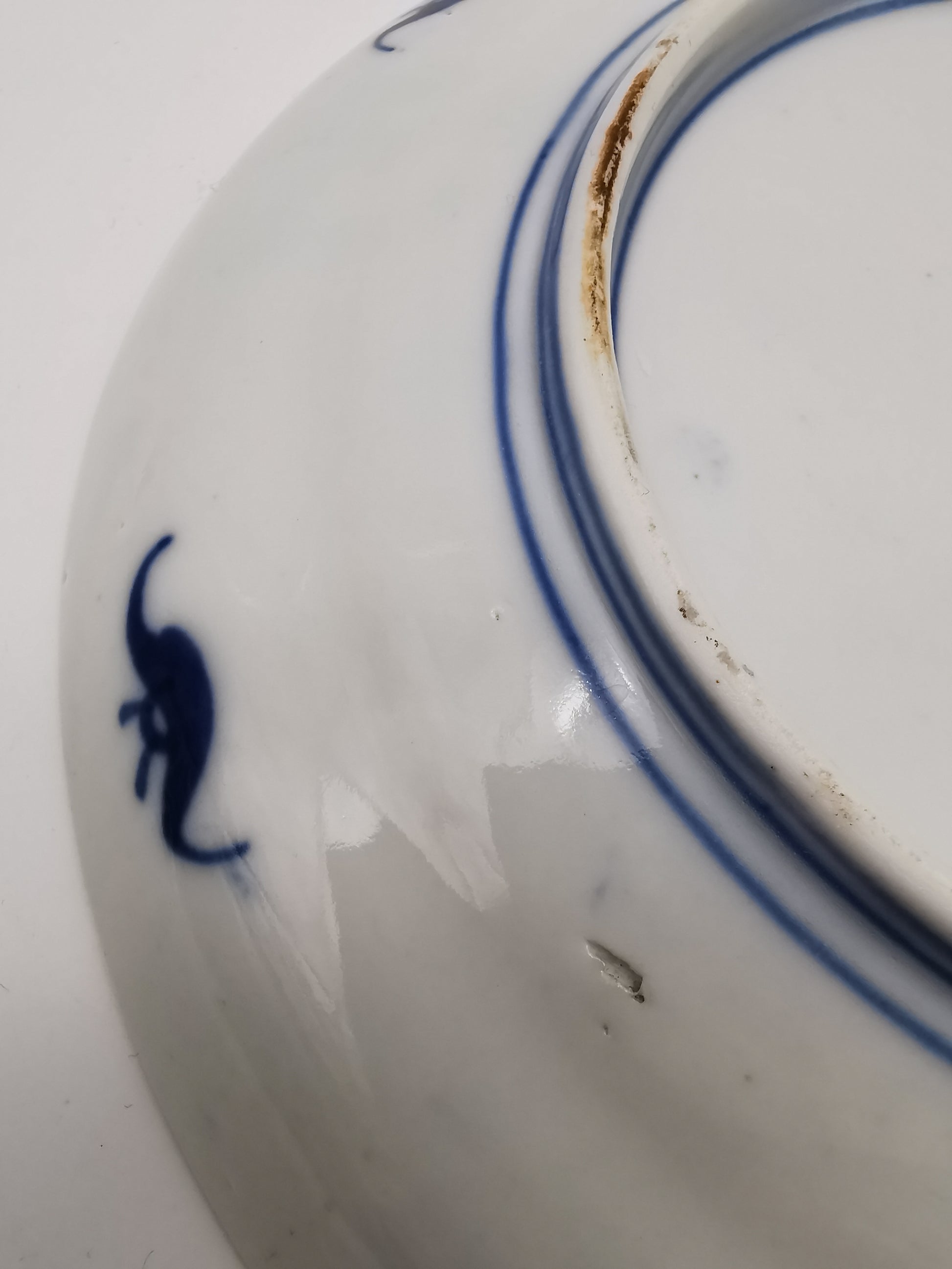 Antique 19th Century Chinese Imari "Butterfly" Export Plate