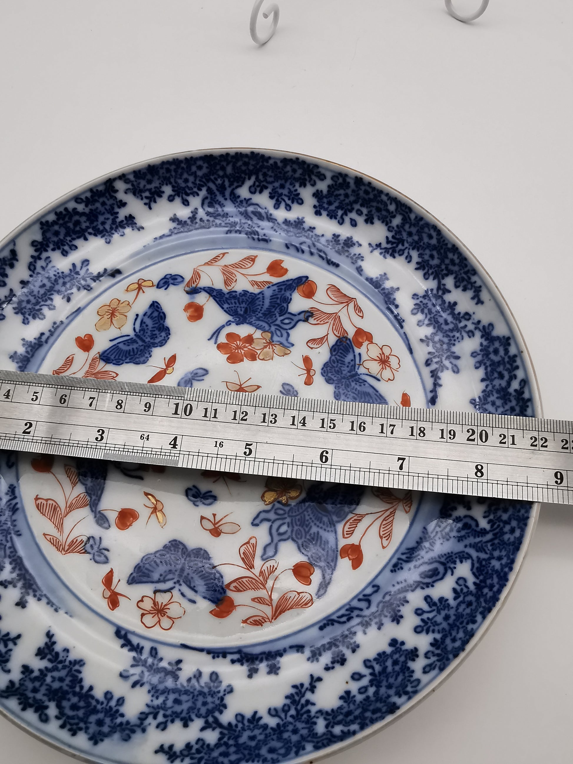 Antique 19th Century Chinese Imari "Butterfly" Export Plate
