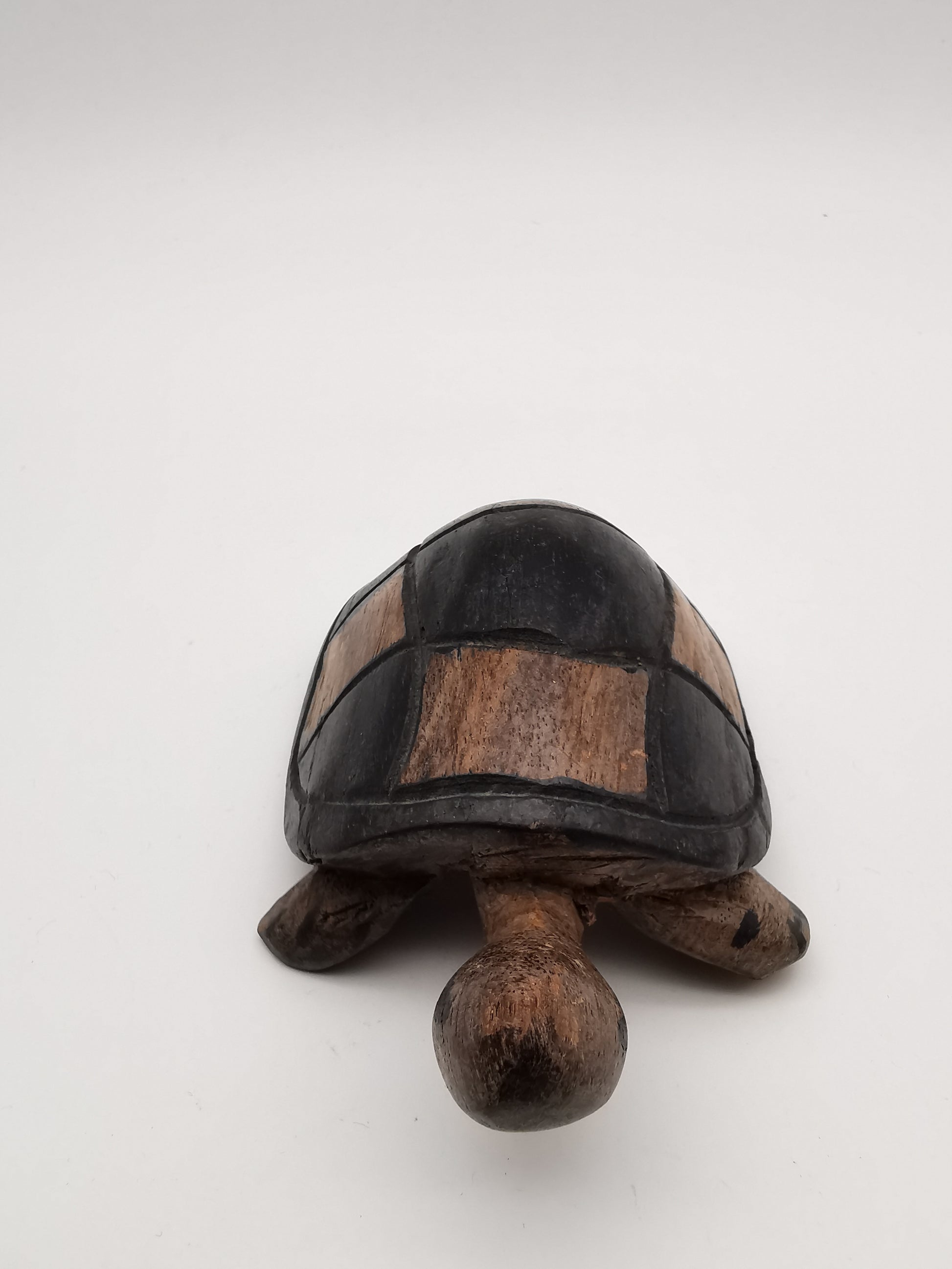 Hand-Carved Rustic Wooden Tortoise / Vintage Style Folk Art Turtle