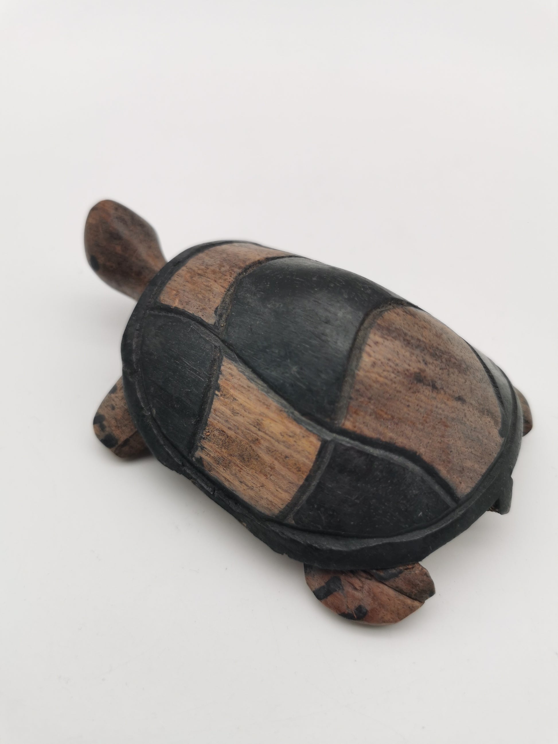 Hand-Carved Rustic Wooden Tortoise / Vintage Style Folk Art Turtle