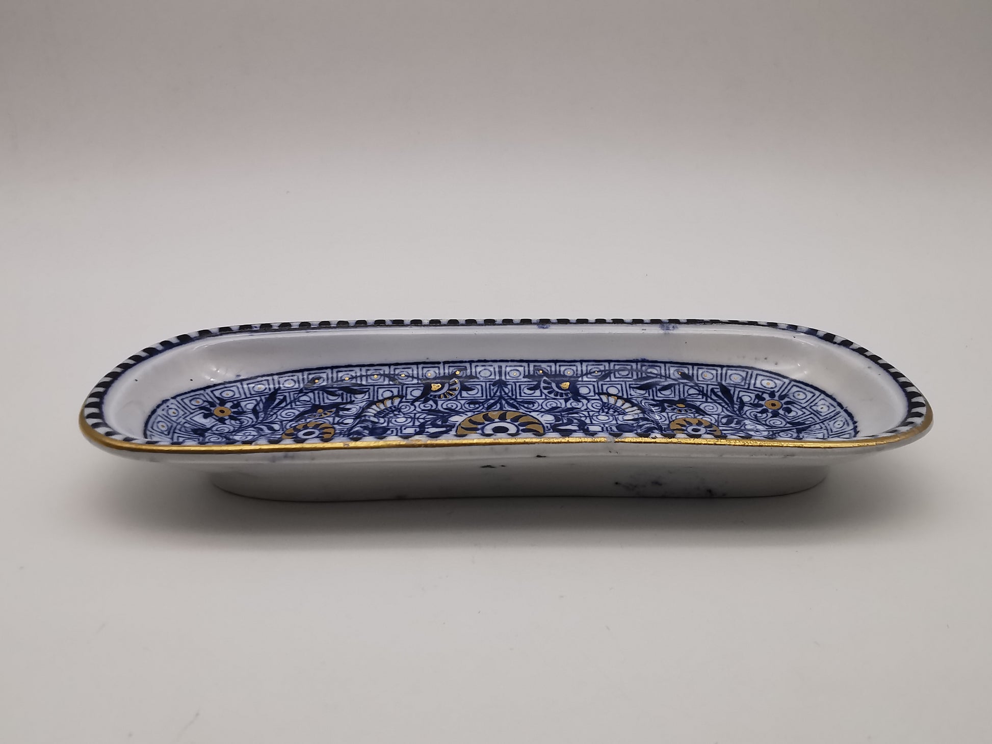Antique Wedgwood White Ironstone Toothbrush / Razor Tray, dated 1882