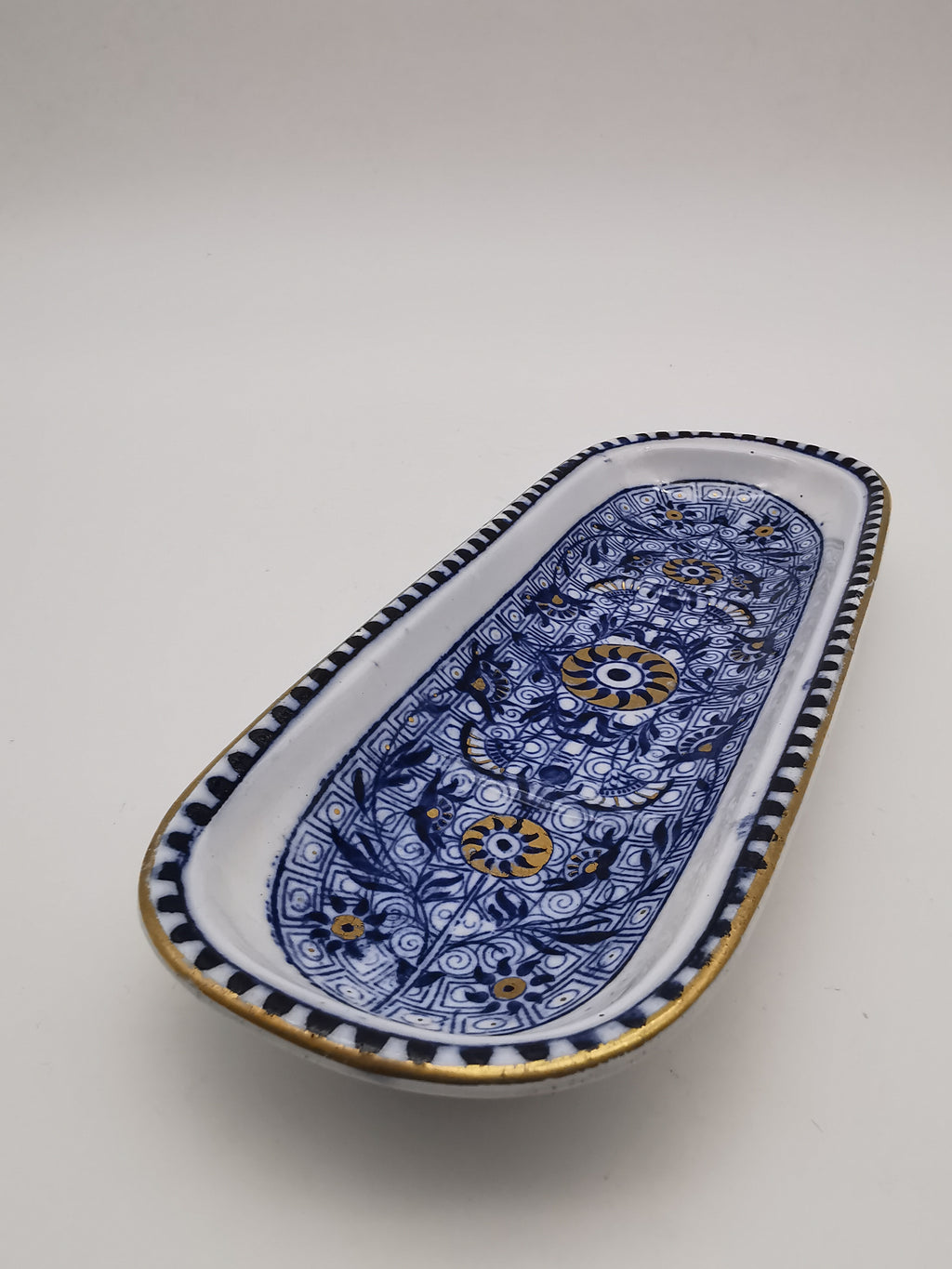 Antique Wedgwood White Ironstone Toothbrush / Razor Tray, dated 1882