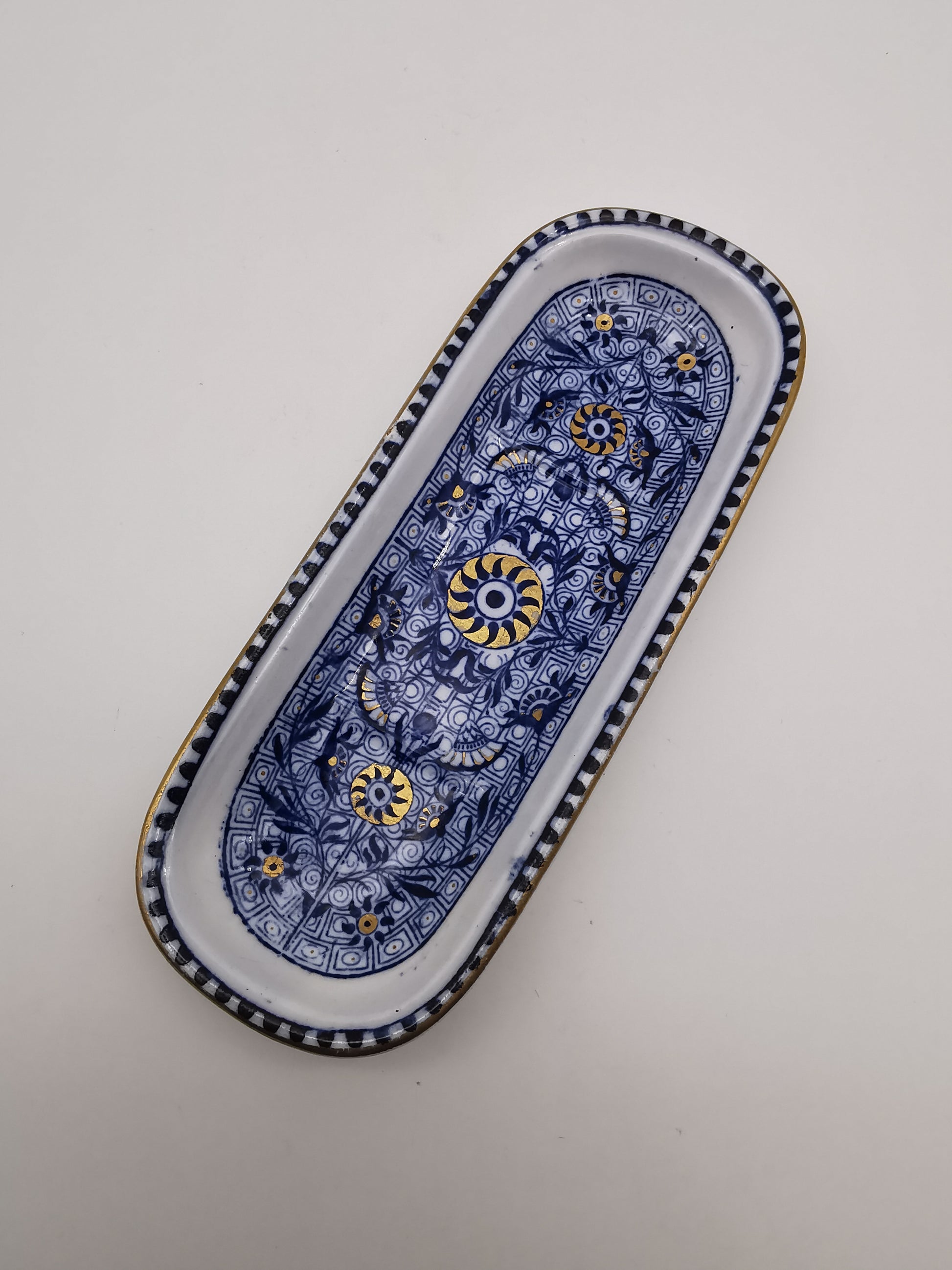 Antique Wedgwood White Ironstone Toothbrush / Razor Tray, dated 1882