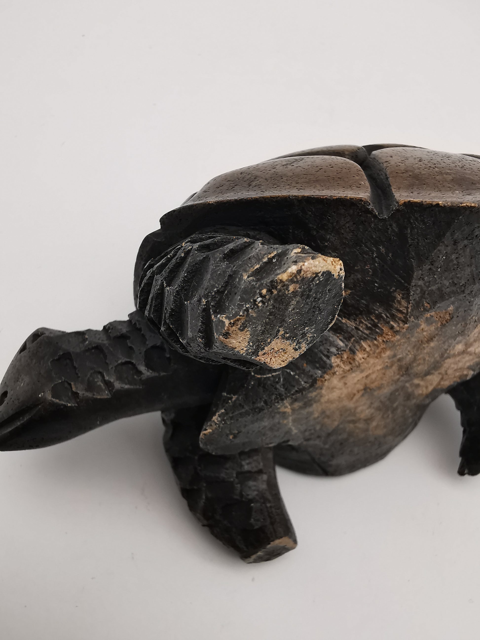 Heavy Vintage Swaziland Soapstone Tortoise – Rare Eswatini Hand-Carved Sculpture