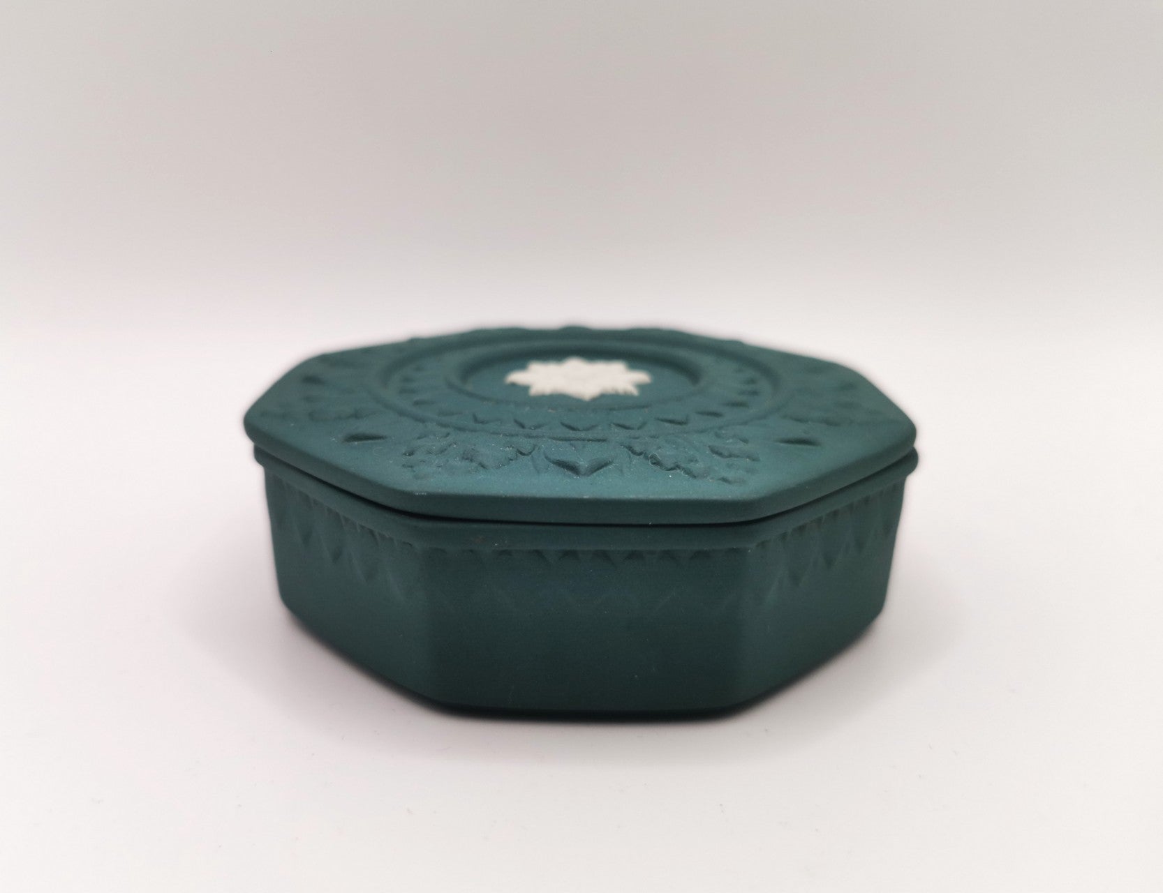 Vintage Wedgwood Teal Green Jasperware Octagonal Trinket Box (c. 1984–1989)