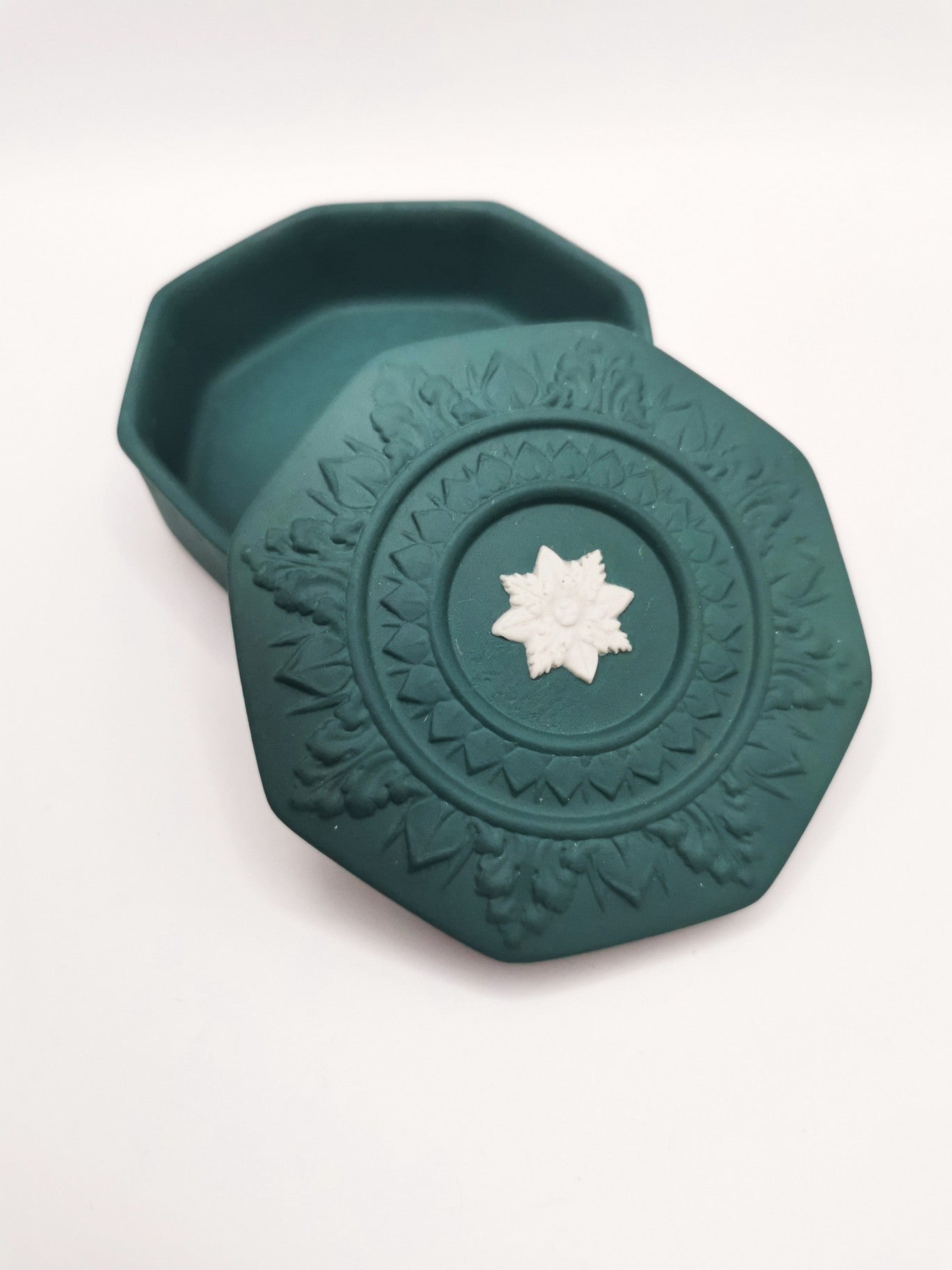 Vintage Wedgwood Teal Green Jasperware Octagonal Trinket Box (c. 1984–1989)