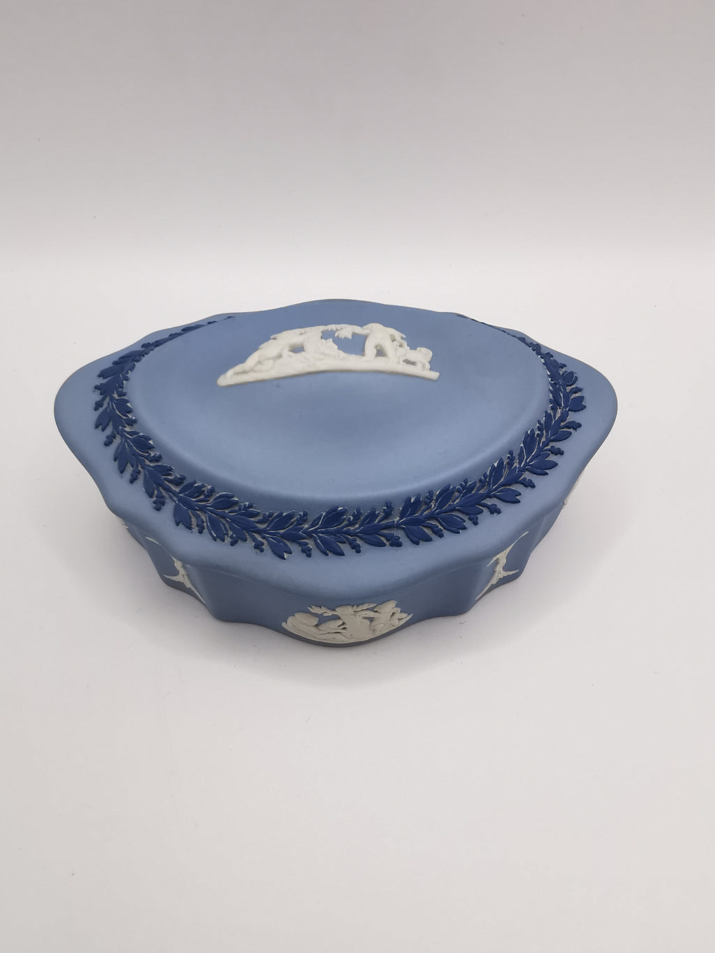 Vintage Wedgwood Tri-Colour Jasperware Scalloped Oval Trinket Box