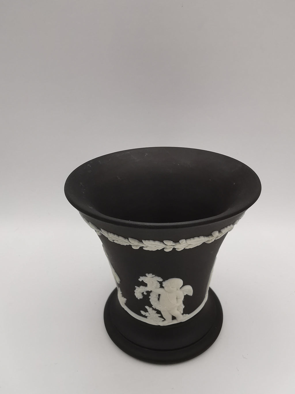 Vintage Wedgwood Black Jasperware Cherub Trumpet Vase
